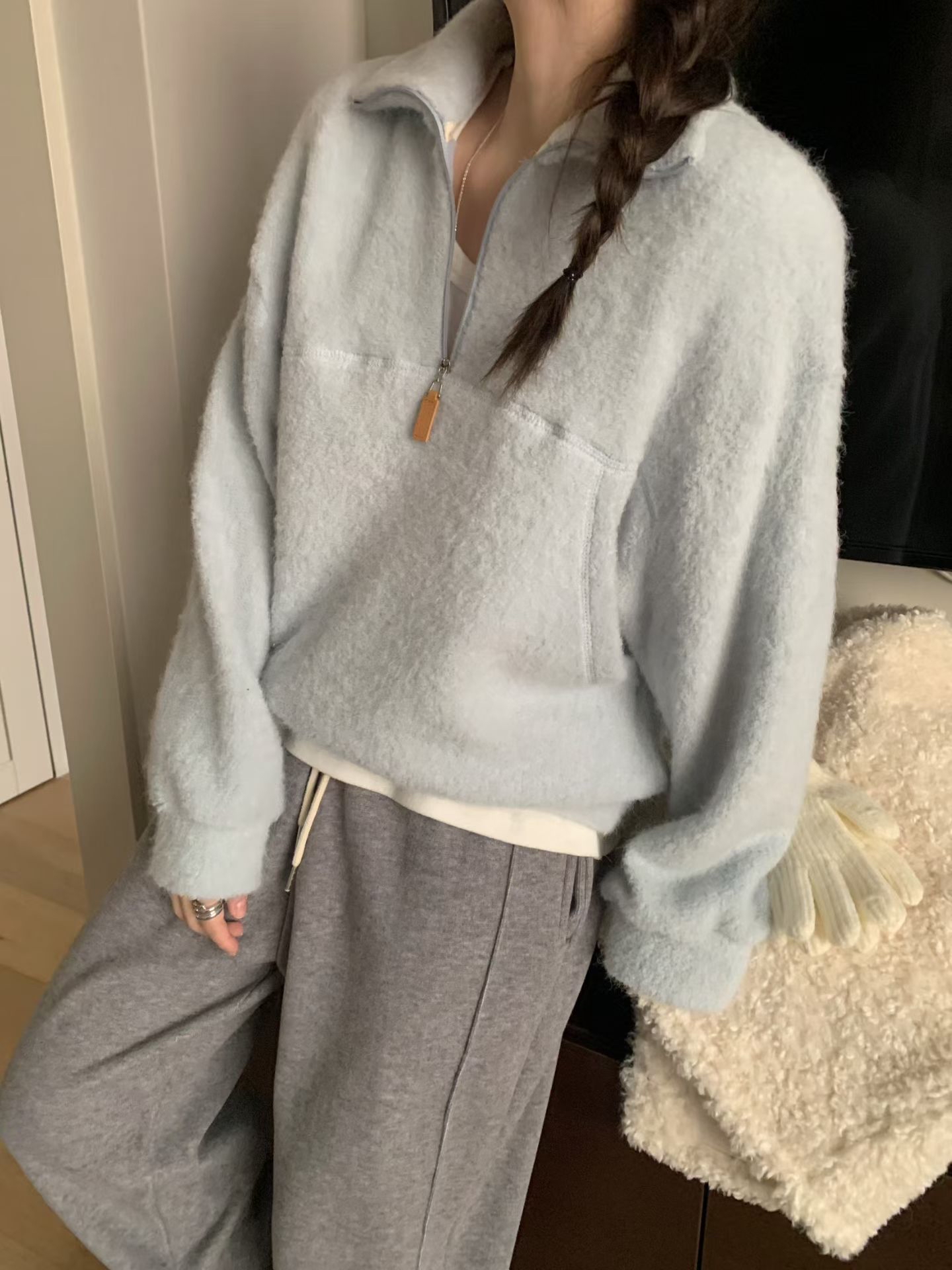 \ 舒適休閒美 / 毛絨拉鍊TOP