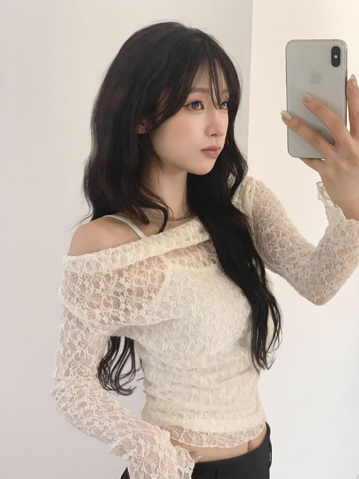 【 店主自留 ♪ 滿滿韓妹感！垂感U領編織蕾絲兩件裝🤍✨ 】 Lace Up Day Top Set(三色入)