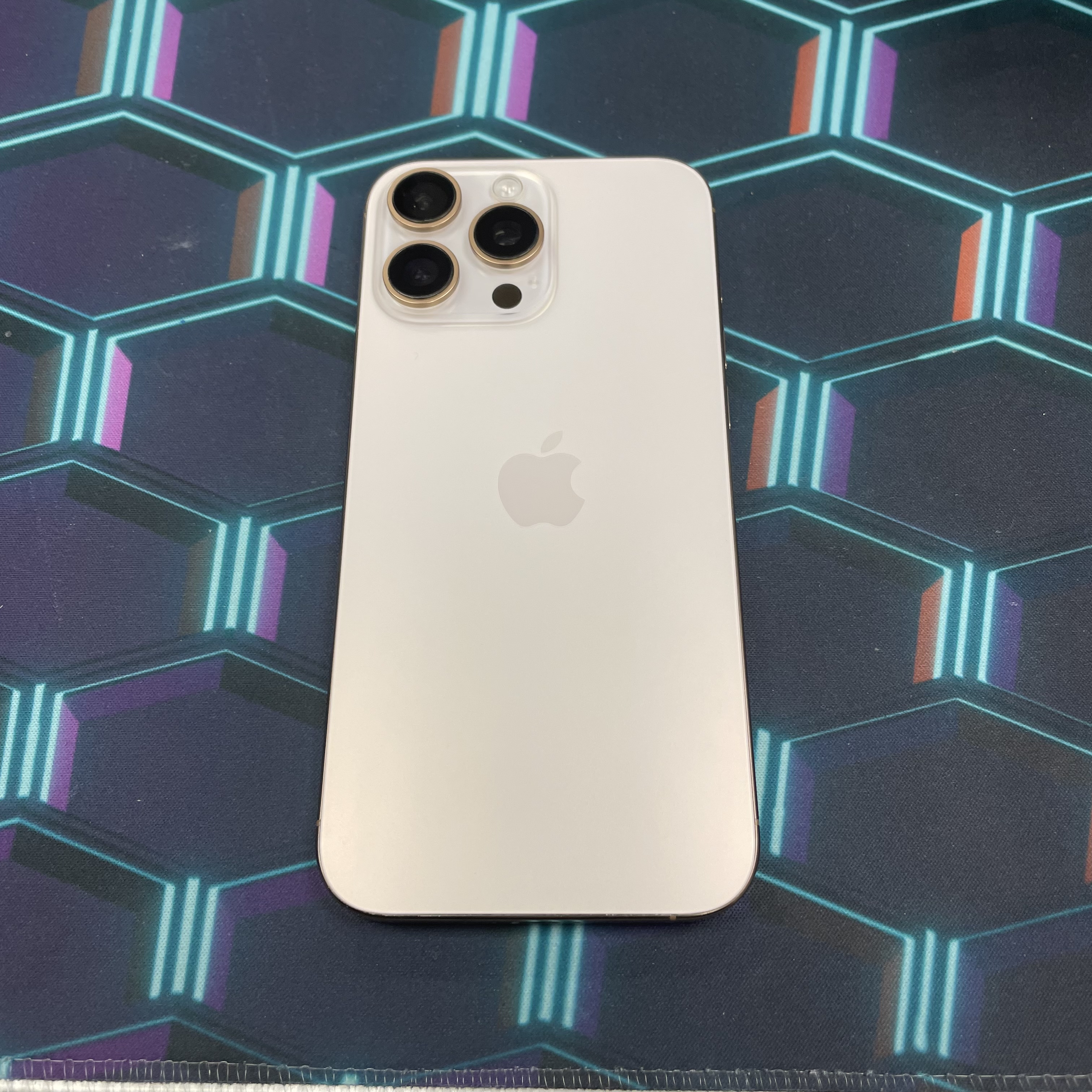 *6424 16 Promax 完美機 256GB 電84 沙色 gold