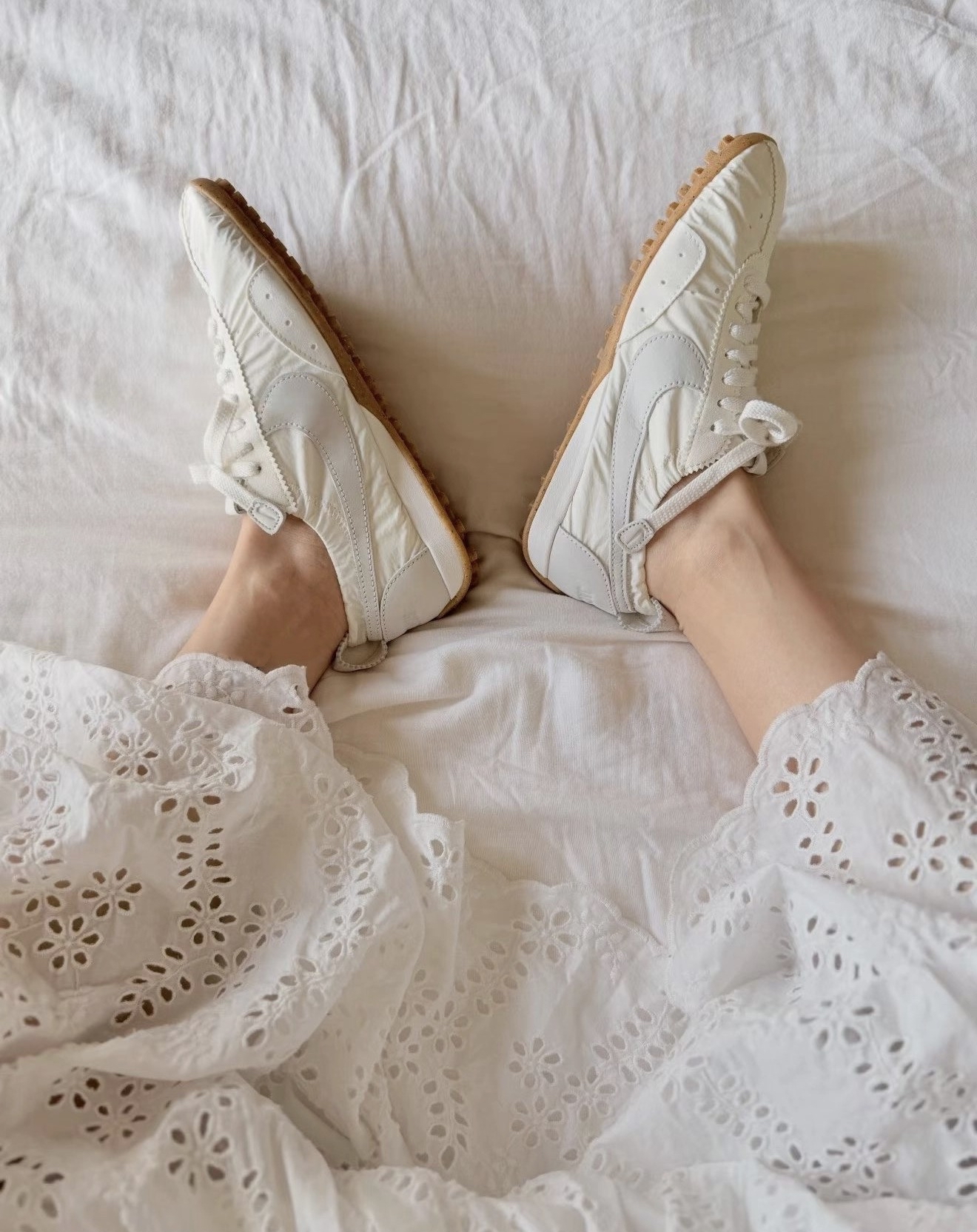 HV8547-002 Nike x Jacquemus Moon Shoe Soft Pearl HV8547-002