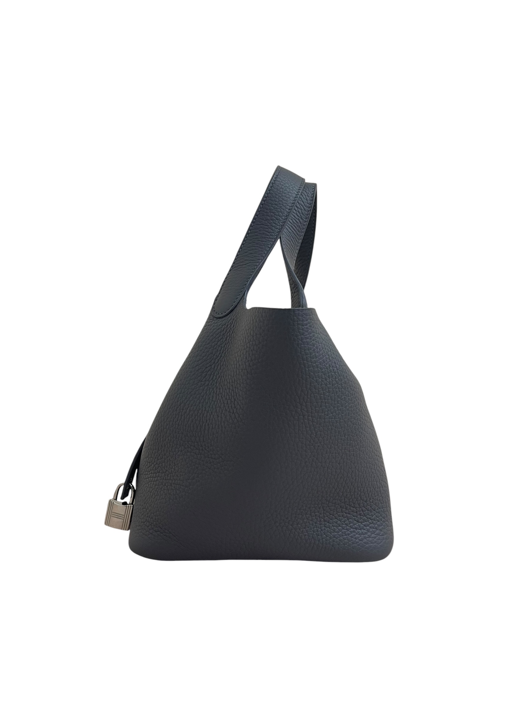 Pre-owned Hermes P18 / Stamp W / Product Code: 26060801