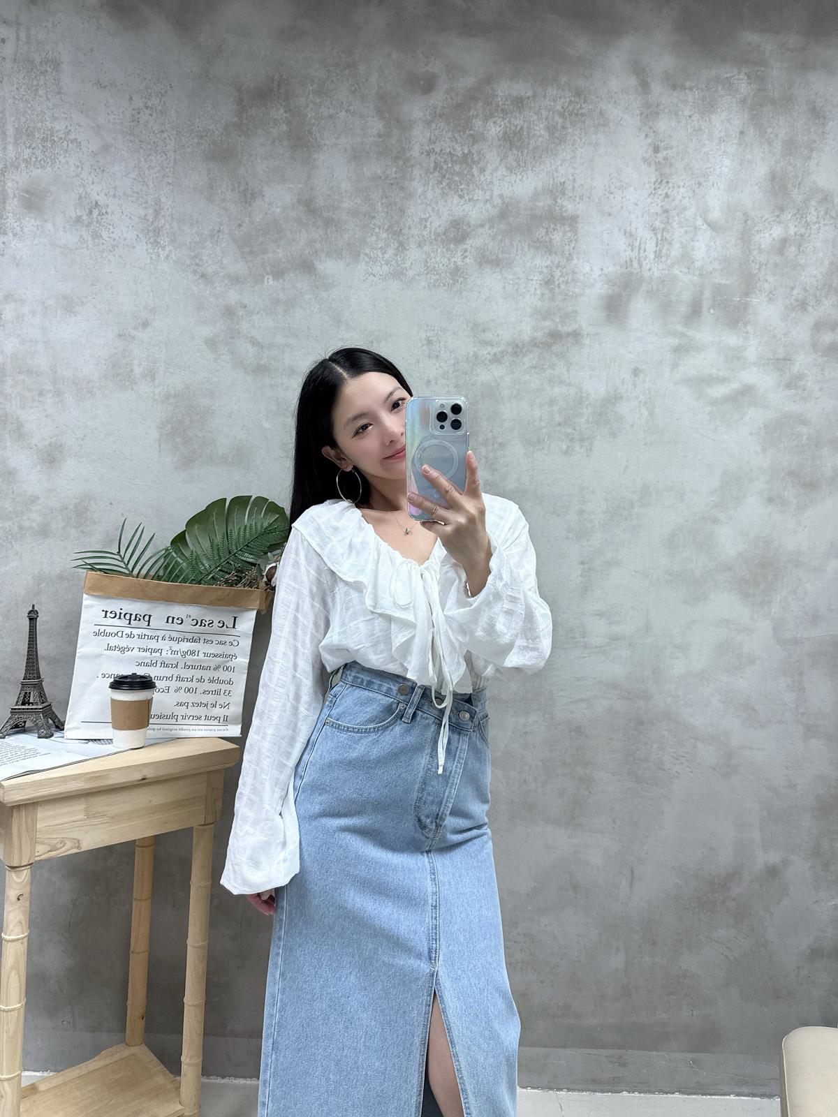 B19 線棉ruffle Top