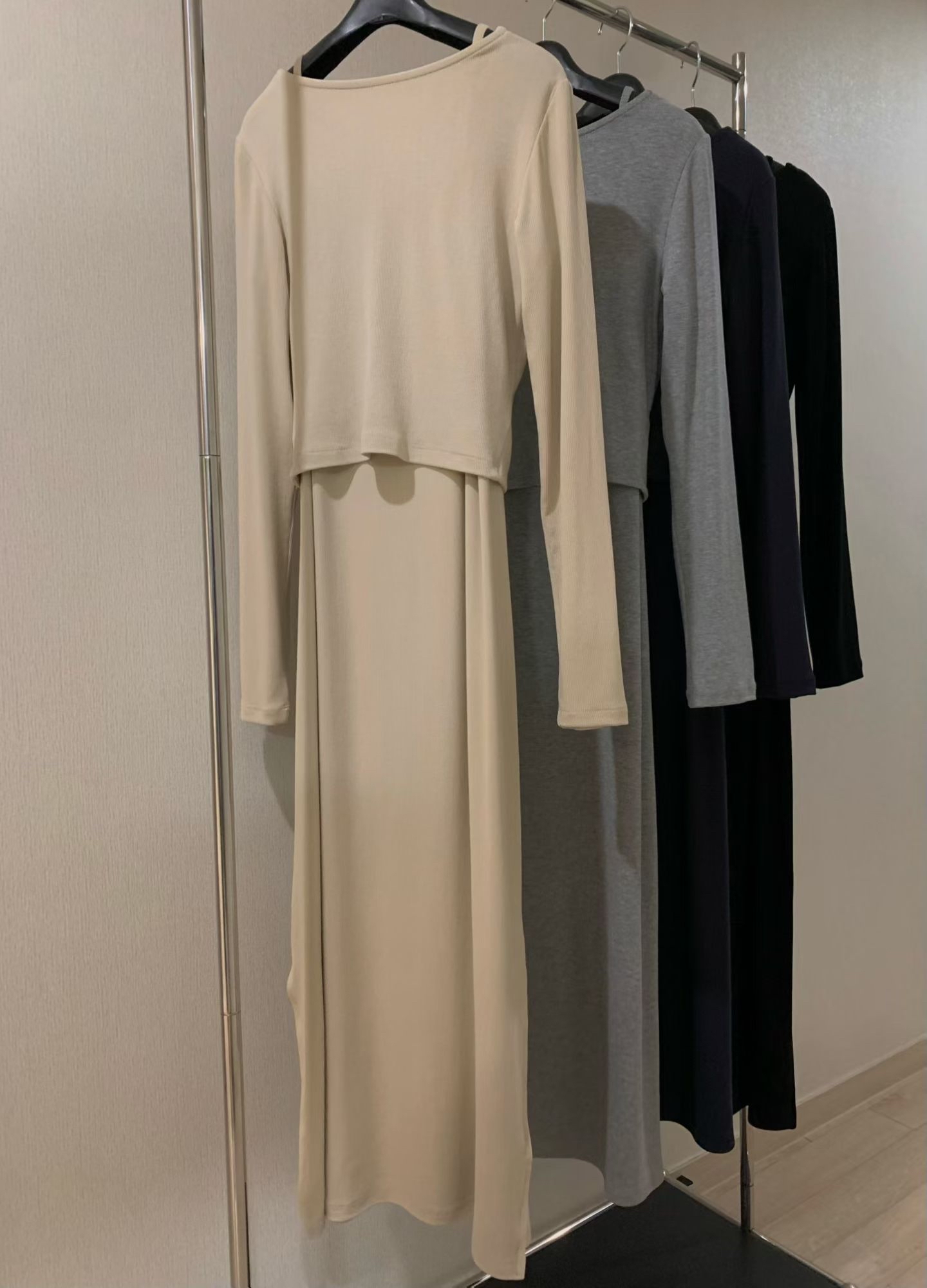 Feminine stretchy long dress SET