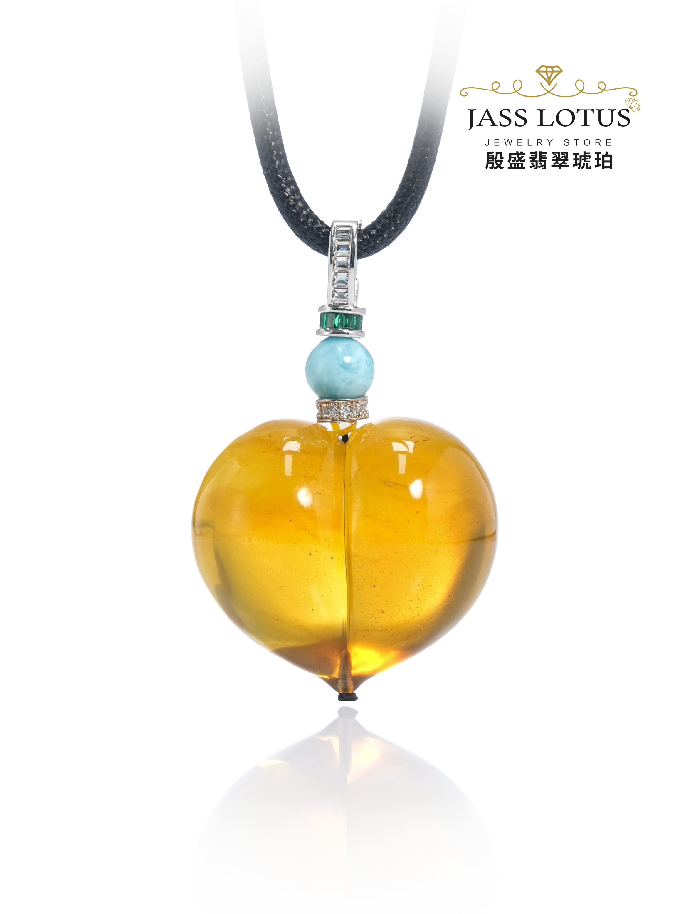 緬甸天然琥珀淨水高藍珀桃心吊墜 