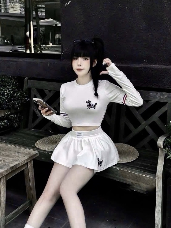 露臍上衣+高腰裤裙两件套