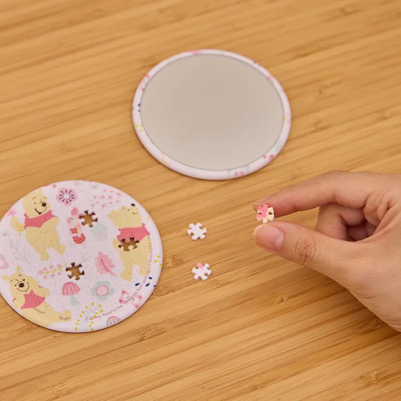 📦訂購 台灣代購 迪士尼系列 Winnie The Pooh 小熊維尼 68片 隨身鏡拼圖