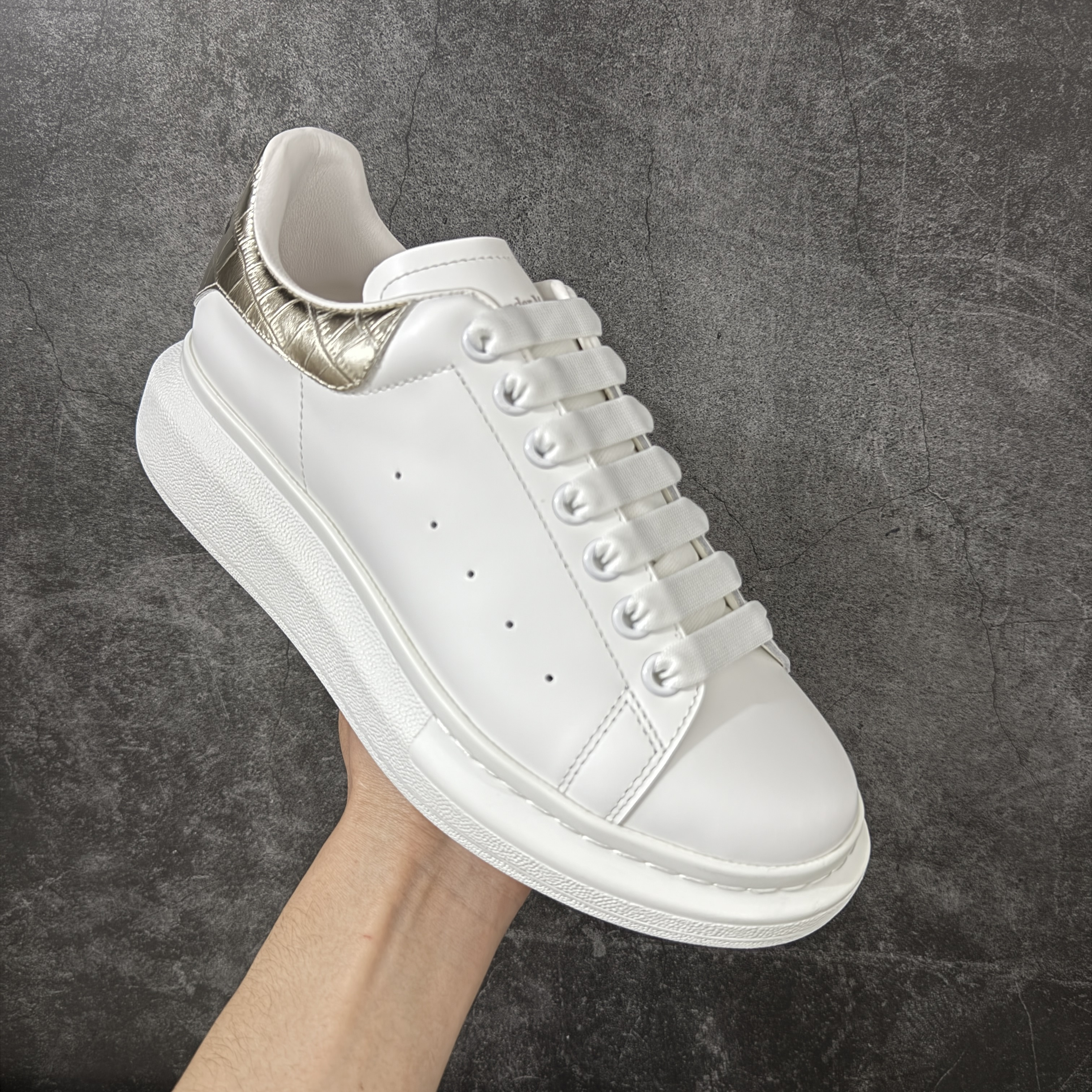 Alexander McQueen Oversized Sneaker