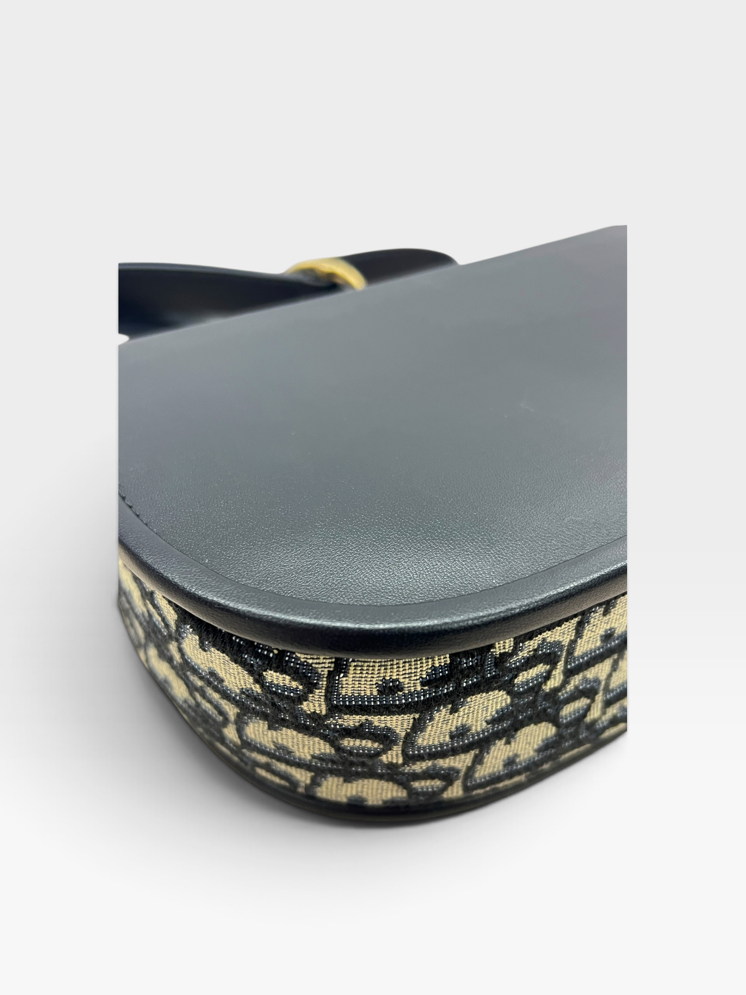 Pre-Owned DIOR Médaillon / Product Code: 082806