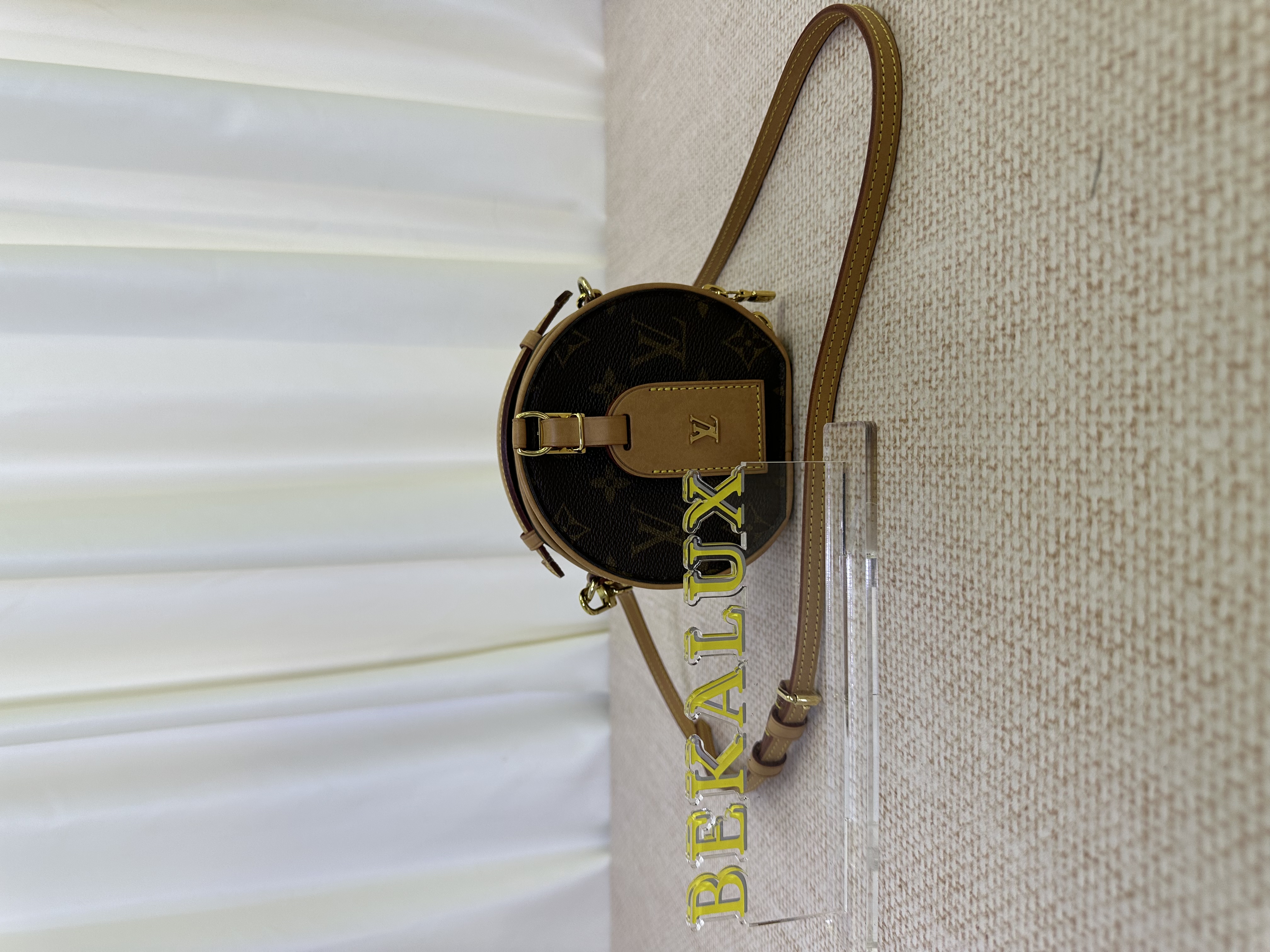 Pre-owned Louis Vuitton Mini Boîte Chapeau / Product Code: 26030910