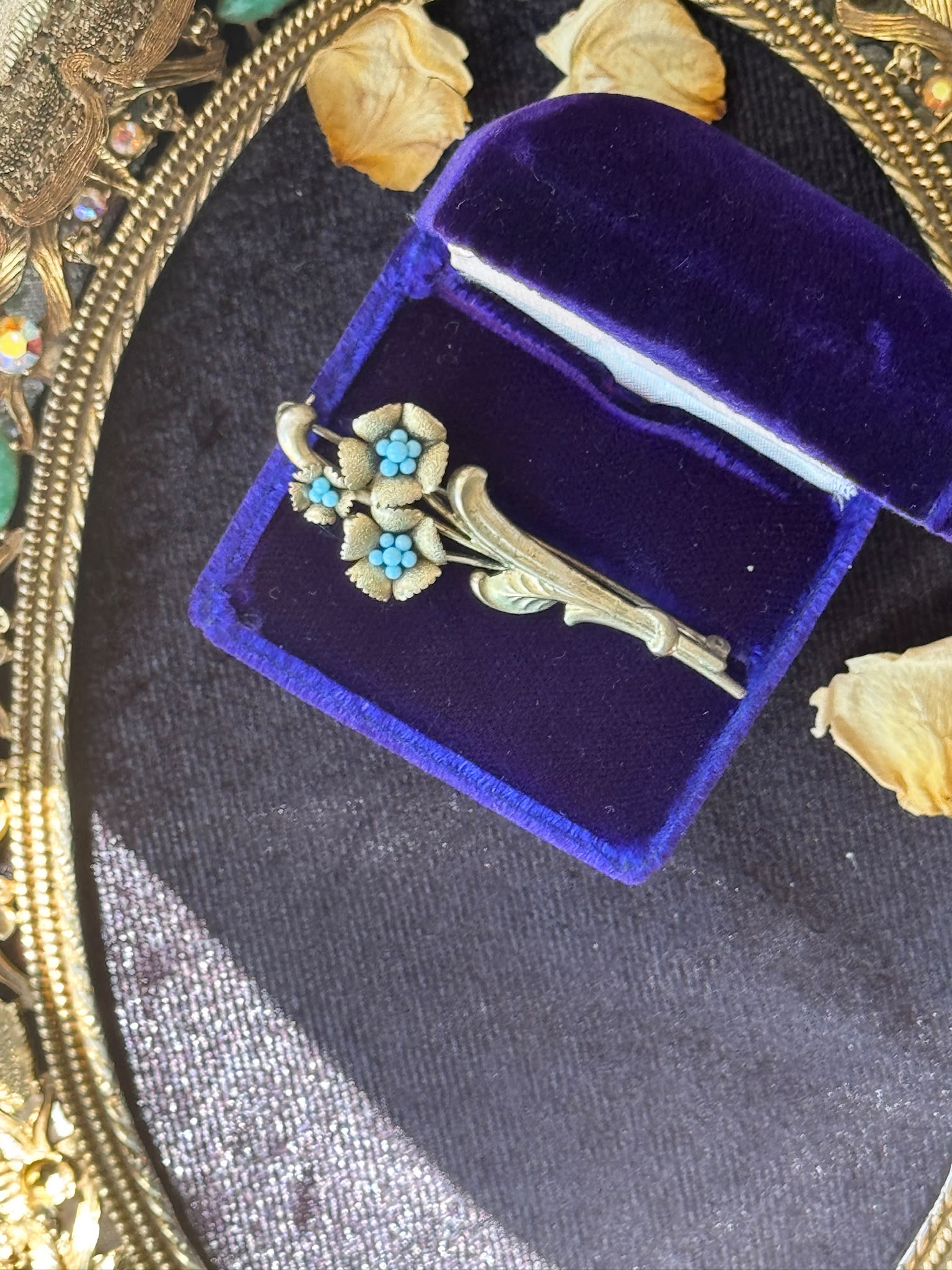 Vintage Mid-Century European Silver Tone Bouquet Brooch (NZ128-1)