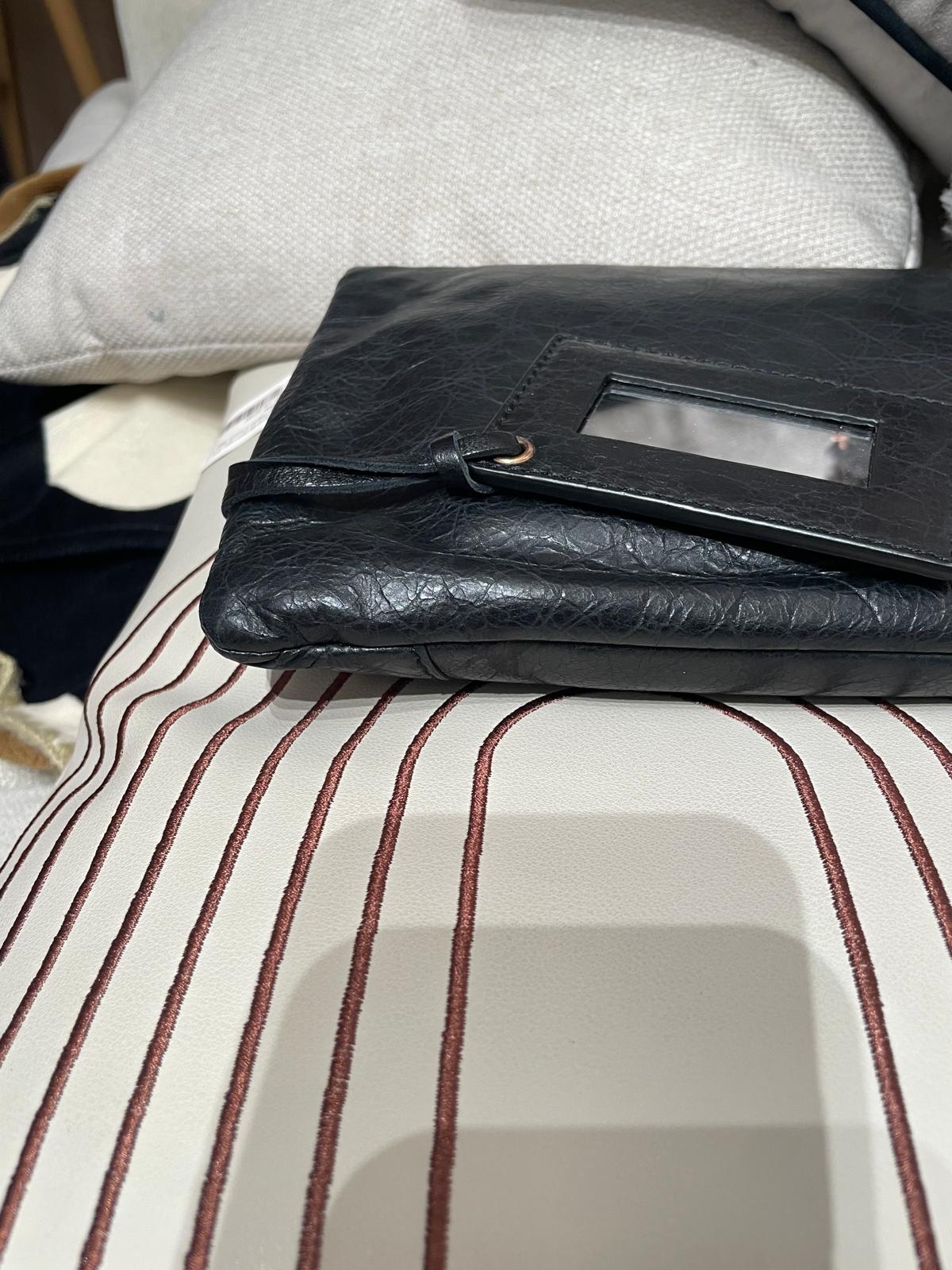 Balenciaga clutch bag 100%Authentic,95%new