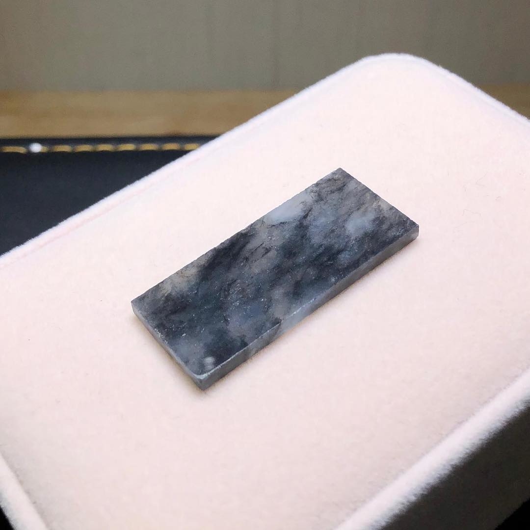 玻璃地烏雞無事牌