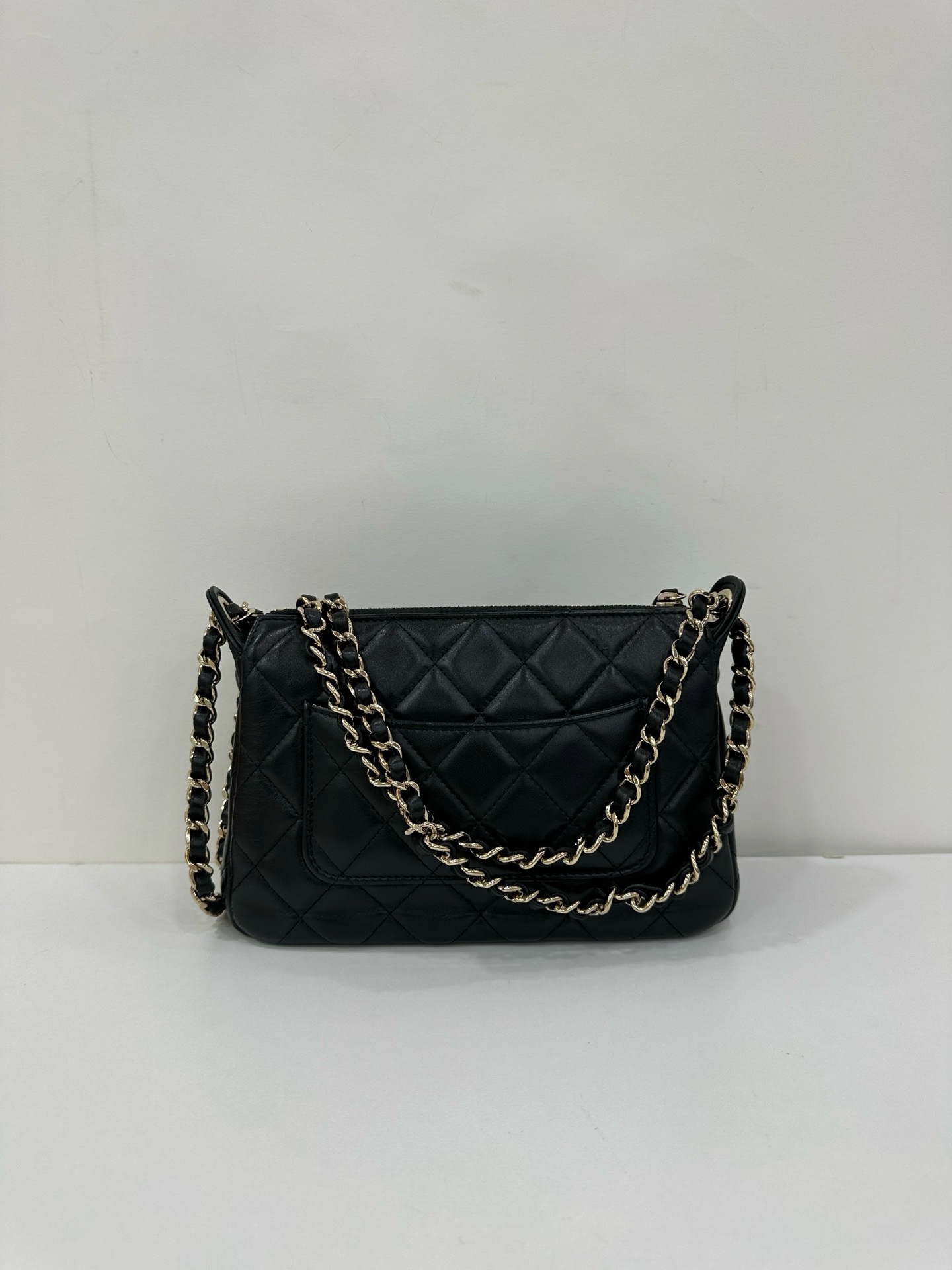 直播貨品 |  [1個-$100 2個-$300］E06