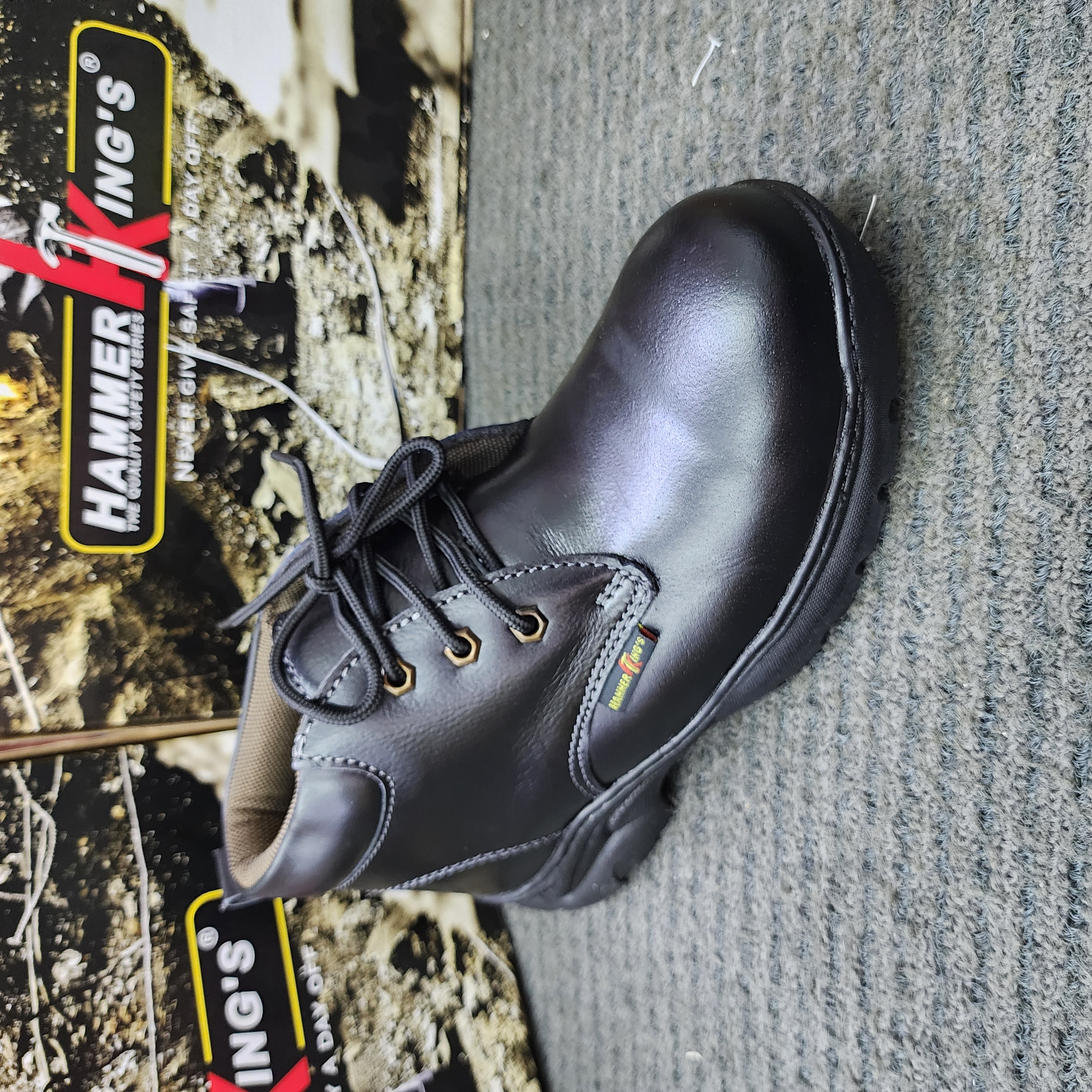 Hammer King 13010 Safety Shoes Boots Steel Toe Cap Steel Mid Plate Mid Cut Lace Up Premium Quality Genuine Leather SIRIM and DOSH Approved Black Rubber Outsole Kasut Keselamatan
