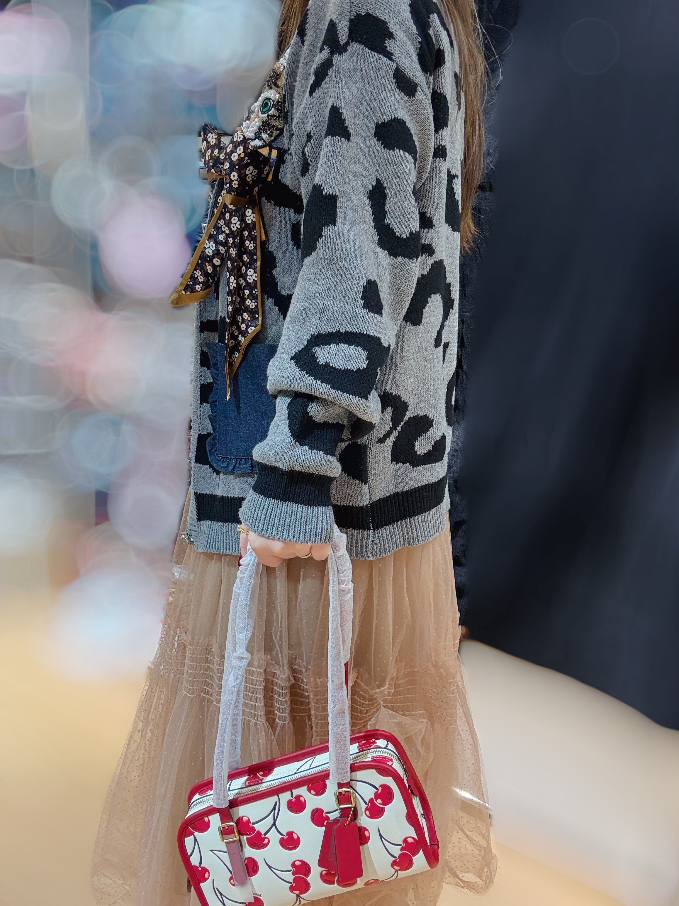 Coach Swing zip bag cherry