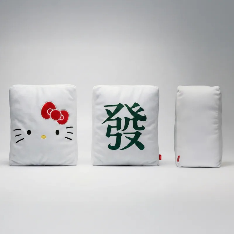 📦訂購 台灣代購 馬丘 x Sanrio Hello Kitty 聯名 抱枕毛毯