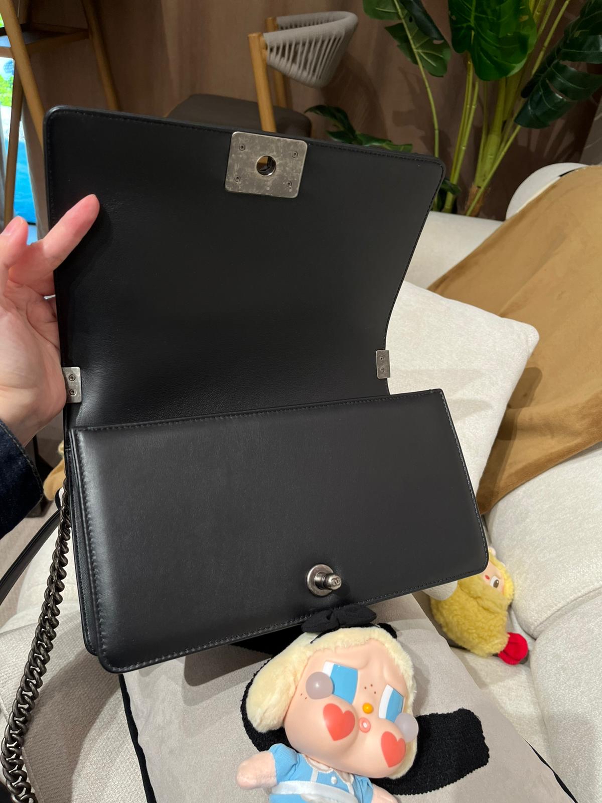 Chanel boy 25cm A67086 黑色復古銀扣 100%Authentic,98%new ✅專門店收據✅29card✅dust bag✅box