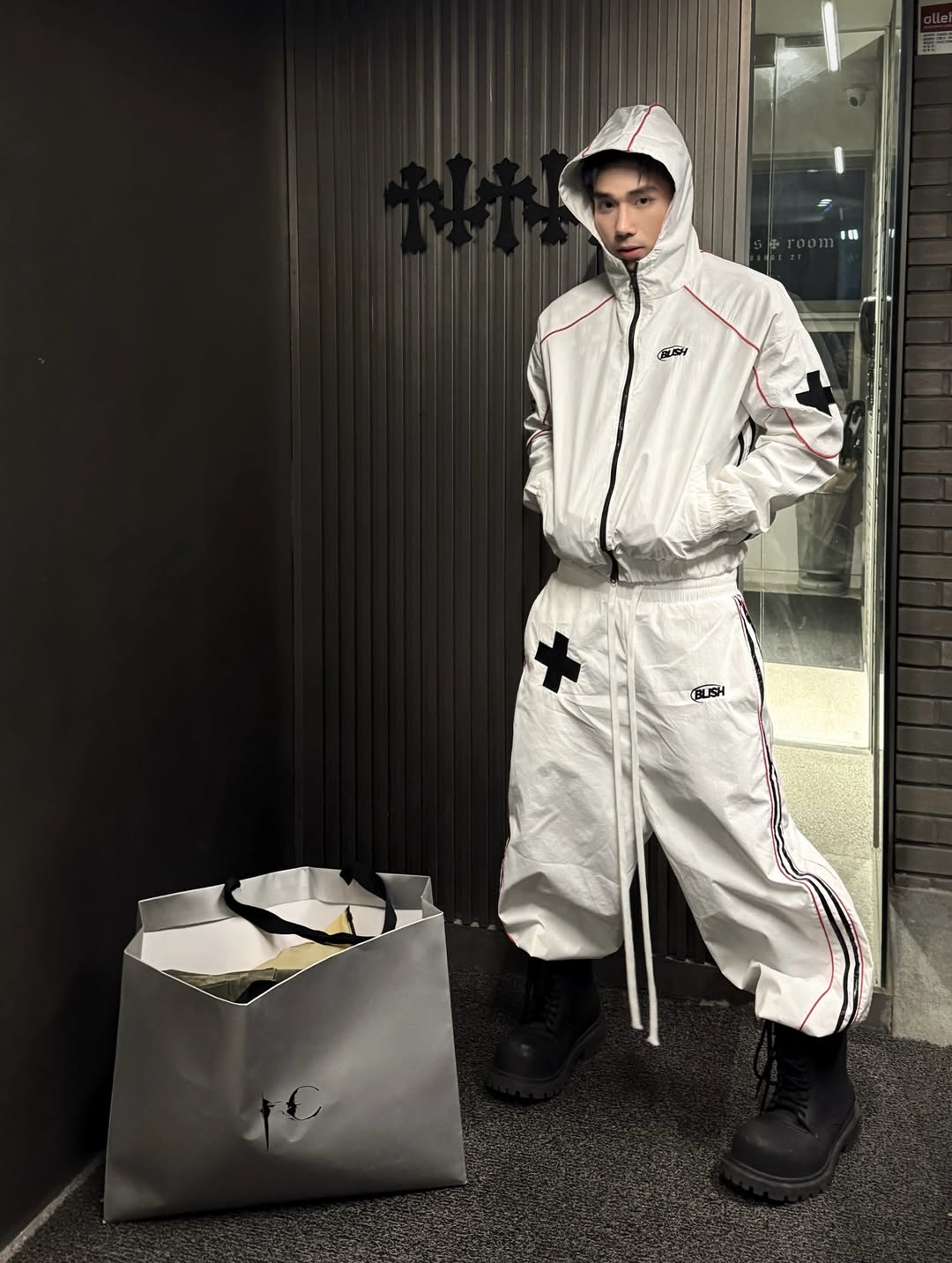 REDLINE ZIP WIND JACKET