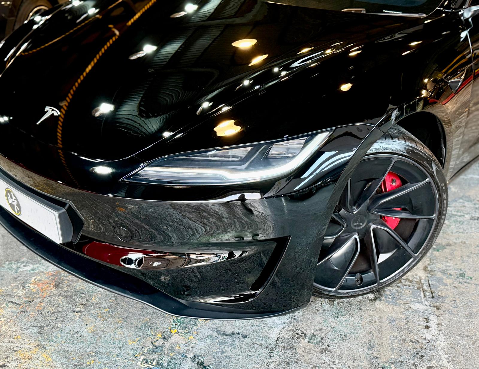 TESLA Model 3 Highland Performance 2024