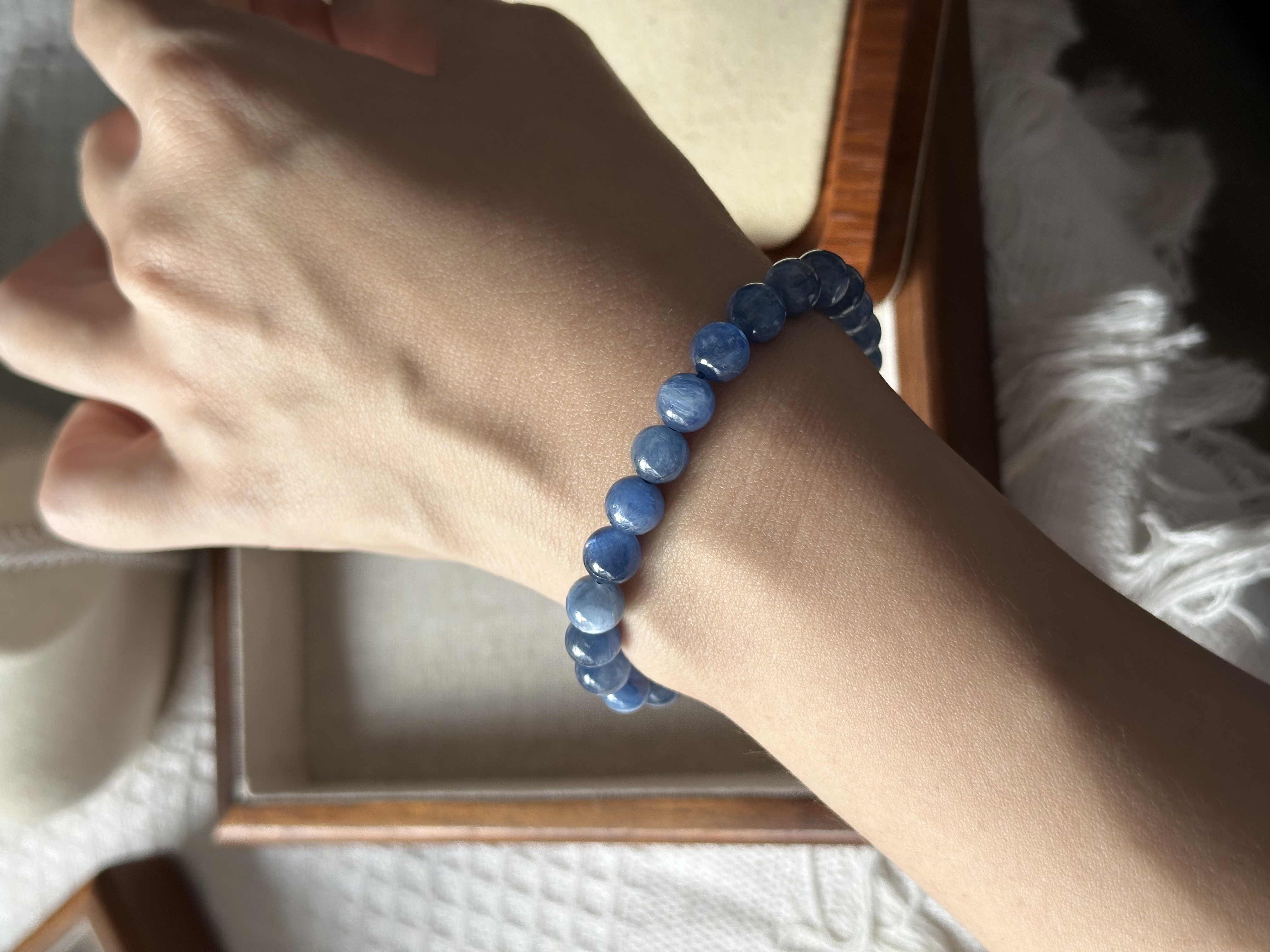 蓝晶石 ｜ Kyanite 7.7mm 