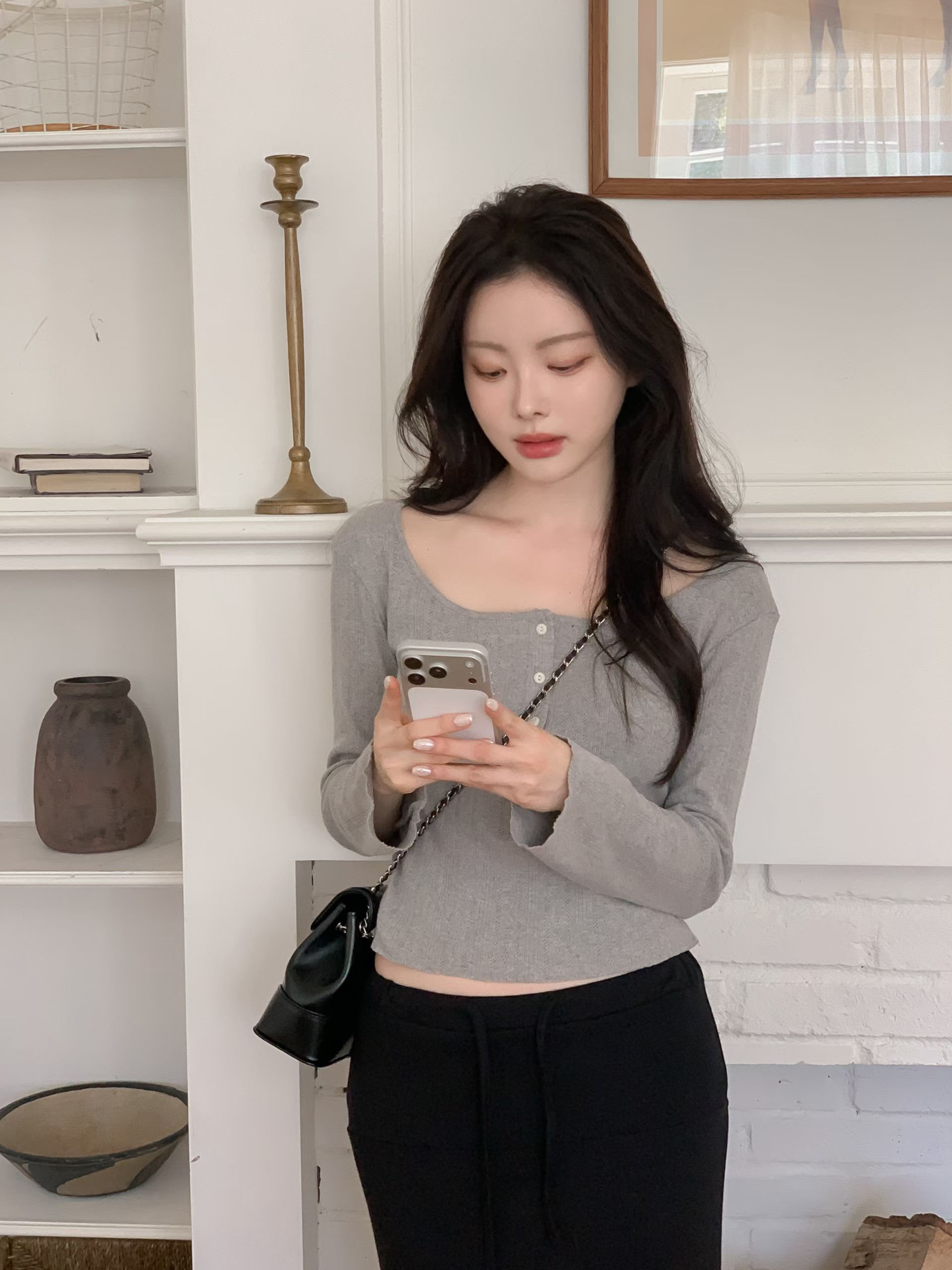 【簡約百搭】排鈕直條壓紋大領上衣