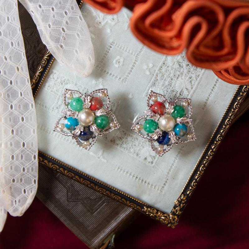1967 "Fantasy" Sarah Coventry Jewelry Set - Brooch & Clip Earrings (MN339)