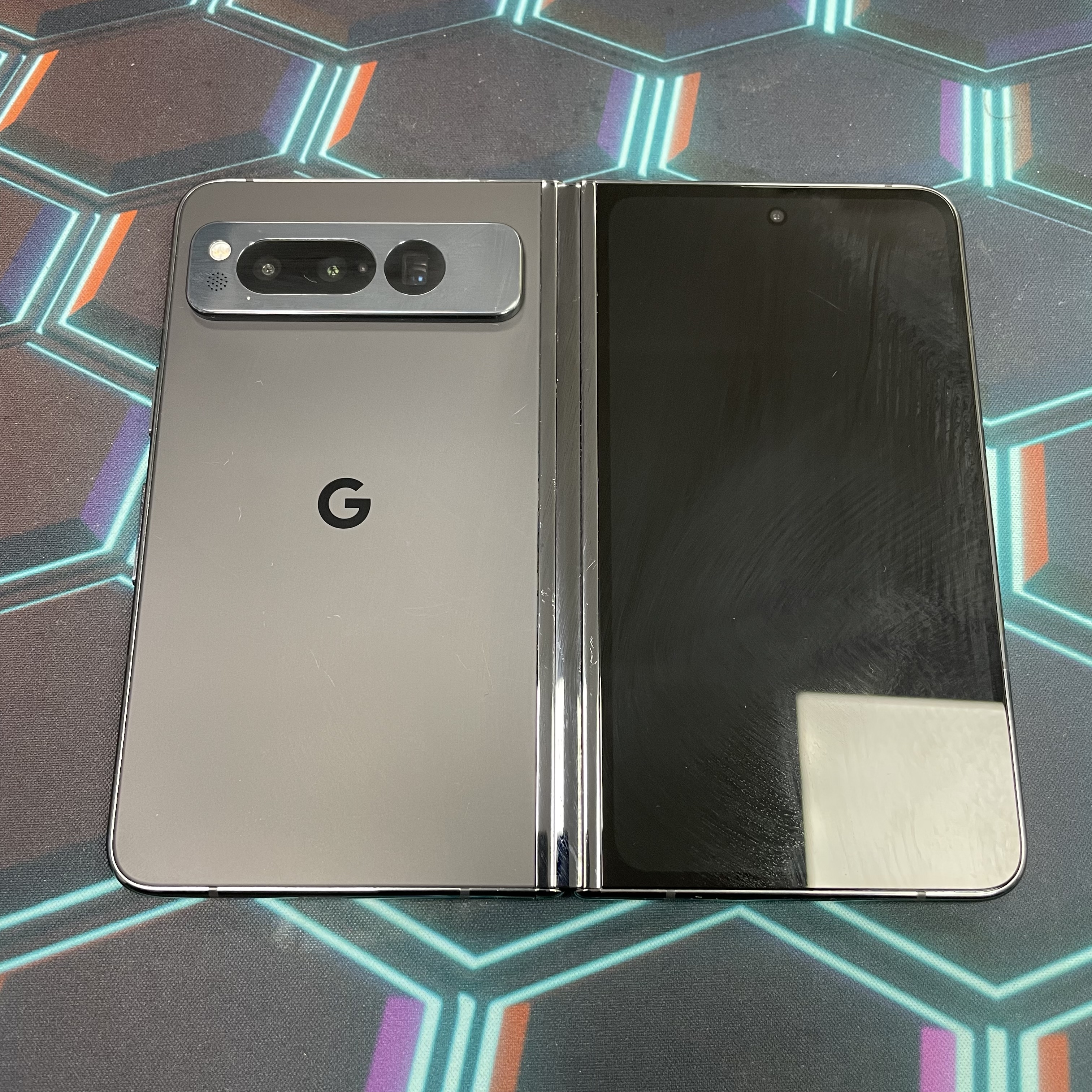 *7982 Google Pixel Fold 勁靚機 12+256GB 黑色 black 國際版