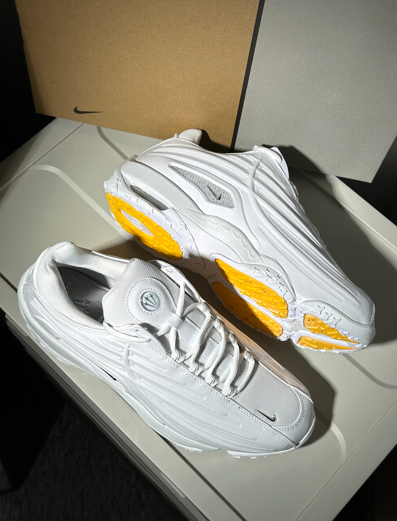 DZ7293-100 NOCTA x Nike Hot Step 2 Drake White DZ7293-100