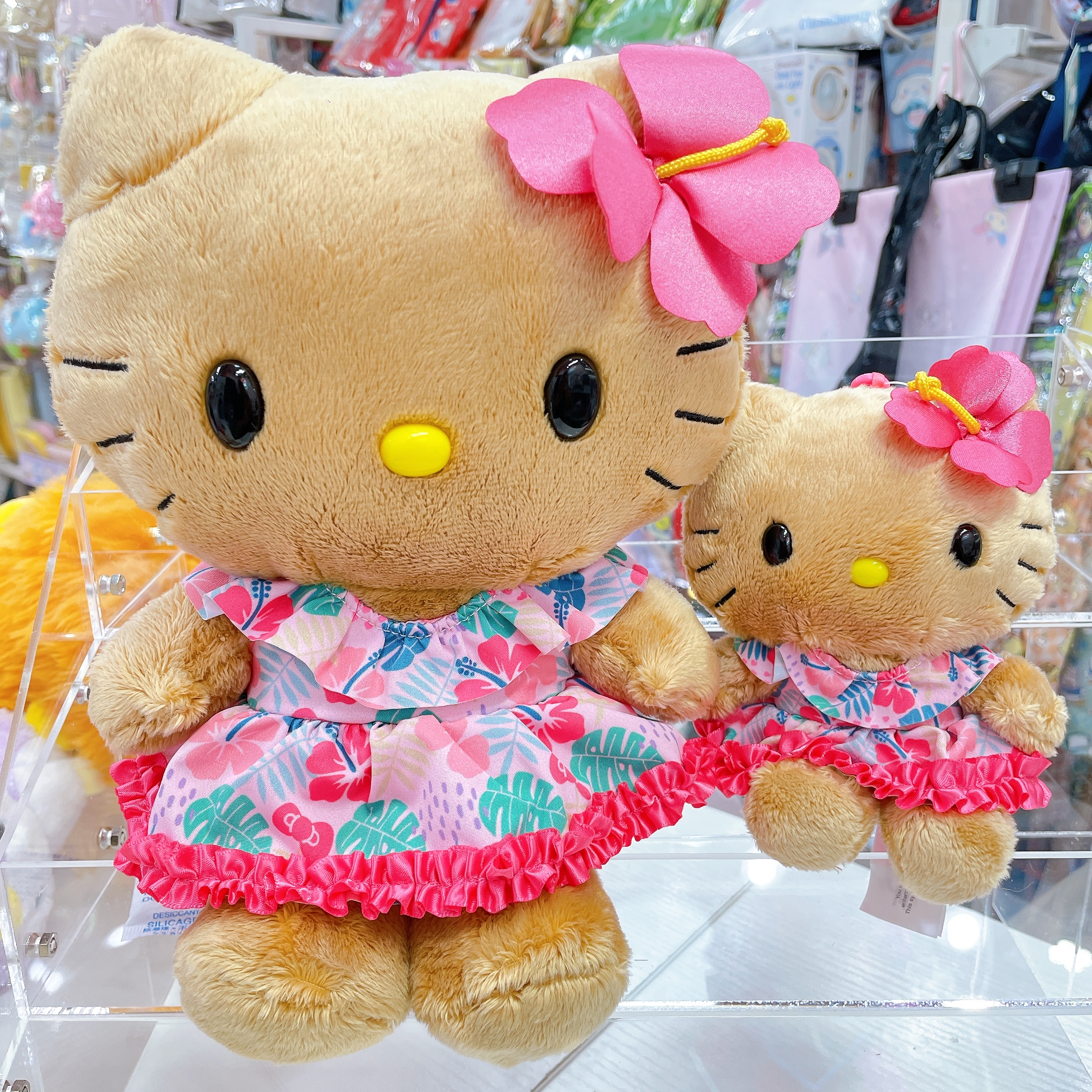 原裝行貨Hello Kitty夏天黑皮系列夏威夷款🌺