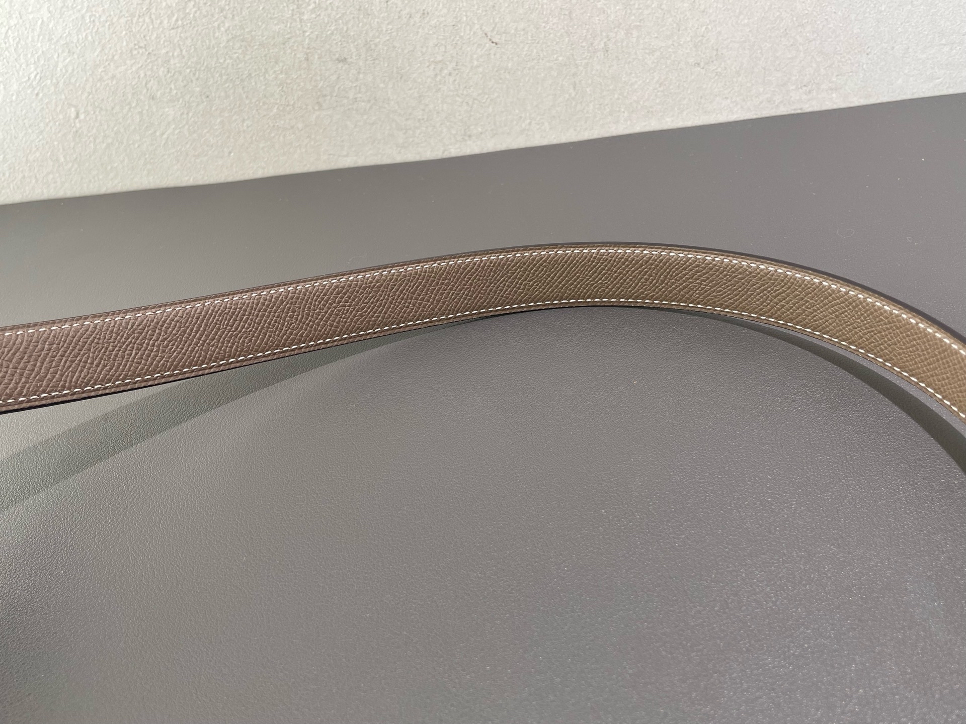 【預訂貨品】HERMES 80碼 Z刻雙面黑色拼大象灰 