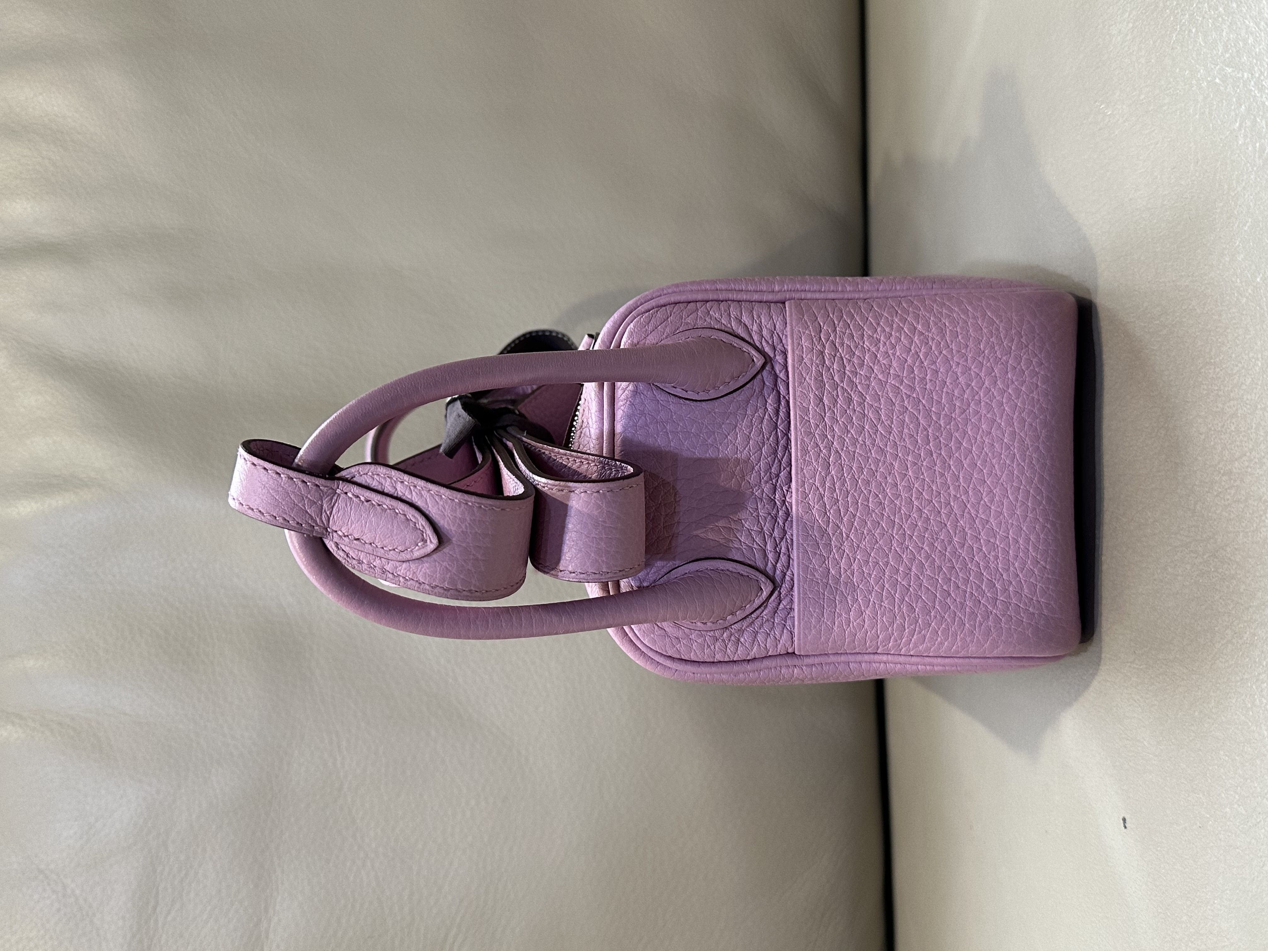 Pre-owned Hermès Mini Lindy bag Stamp U / Product Code: 26040511