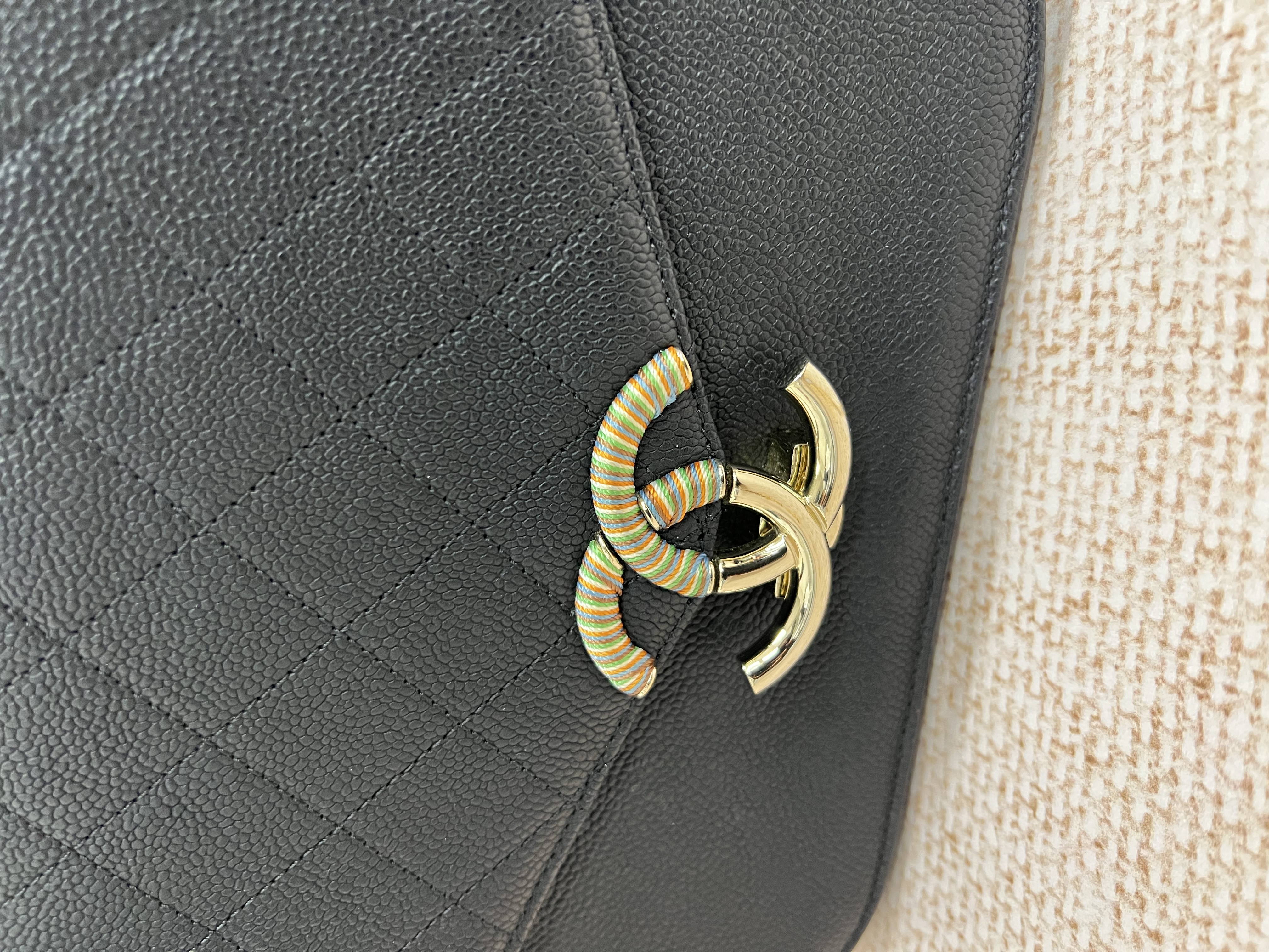 Pre-owned Chanel Thread Around Flap Bag/ Product Code: 26030203