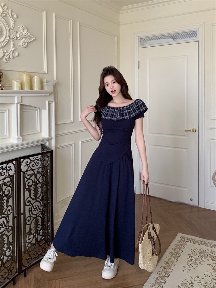 B131(18692) 法式气质格纹荷叶边一字肩斜下摆上衣与长裙蓝套装 