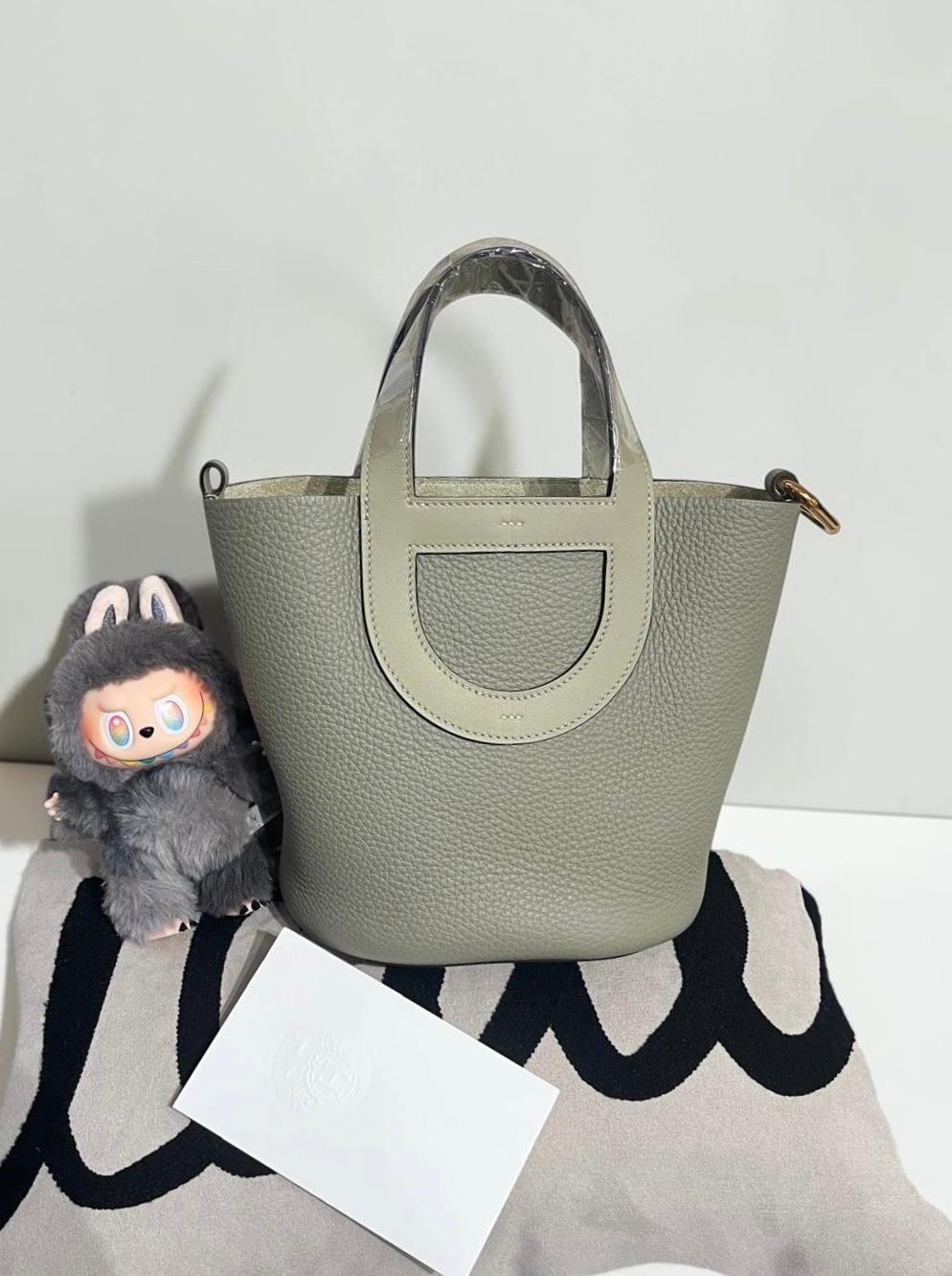 全新 Hermes in the loop 18,STAMP B,Q1 Sauge Clemence Calfskin,100%Authentic ,100%new 全新貨品 ✅收據✅dust bag✅盒 