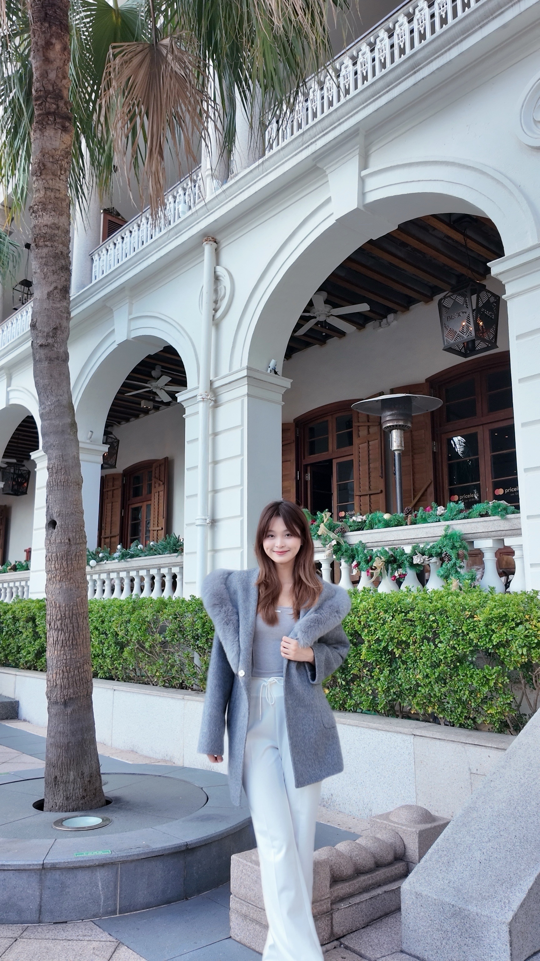 TheSand自訂款 - 🩶手工製Sagefur大毛領羊毛大衣