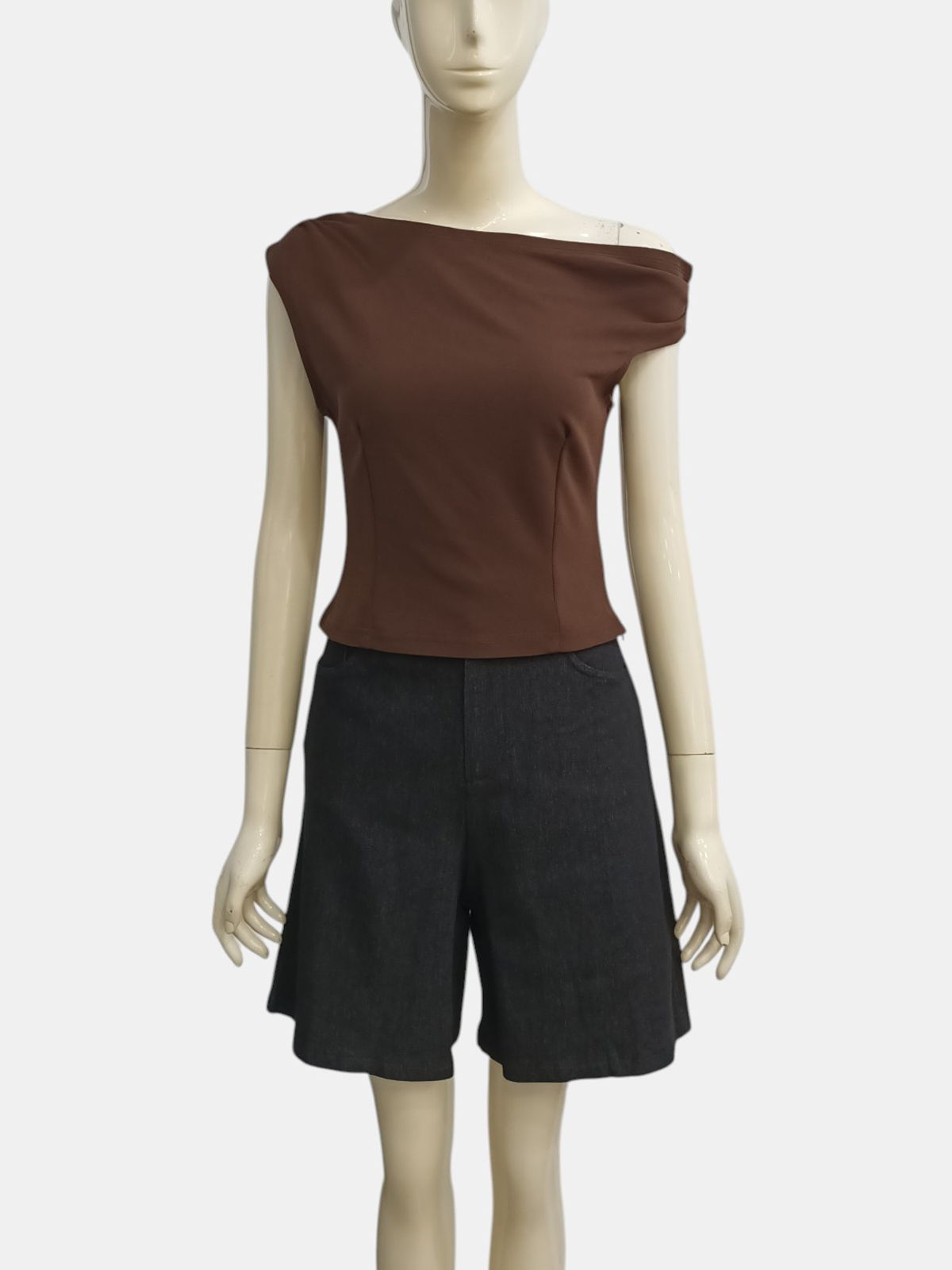 Asymmetric Power Top M223