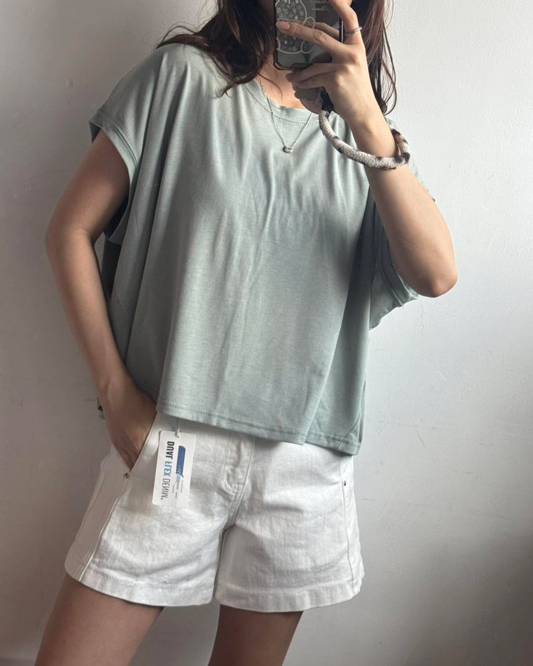 蝙蝠袖淨色top