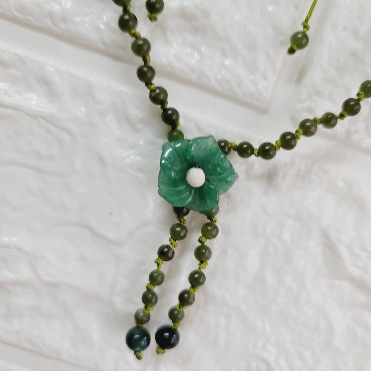 加拿大玉東寧玉花花織繩頸鏈