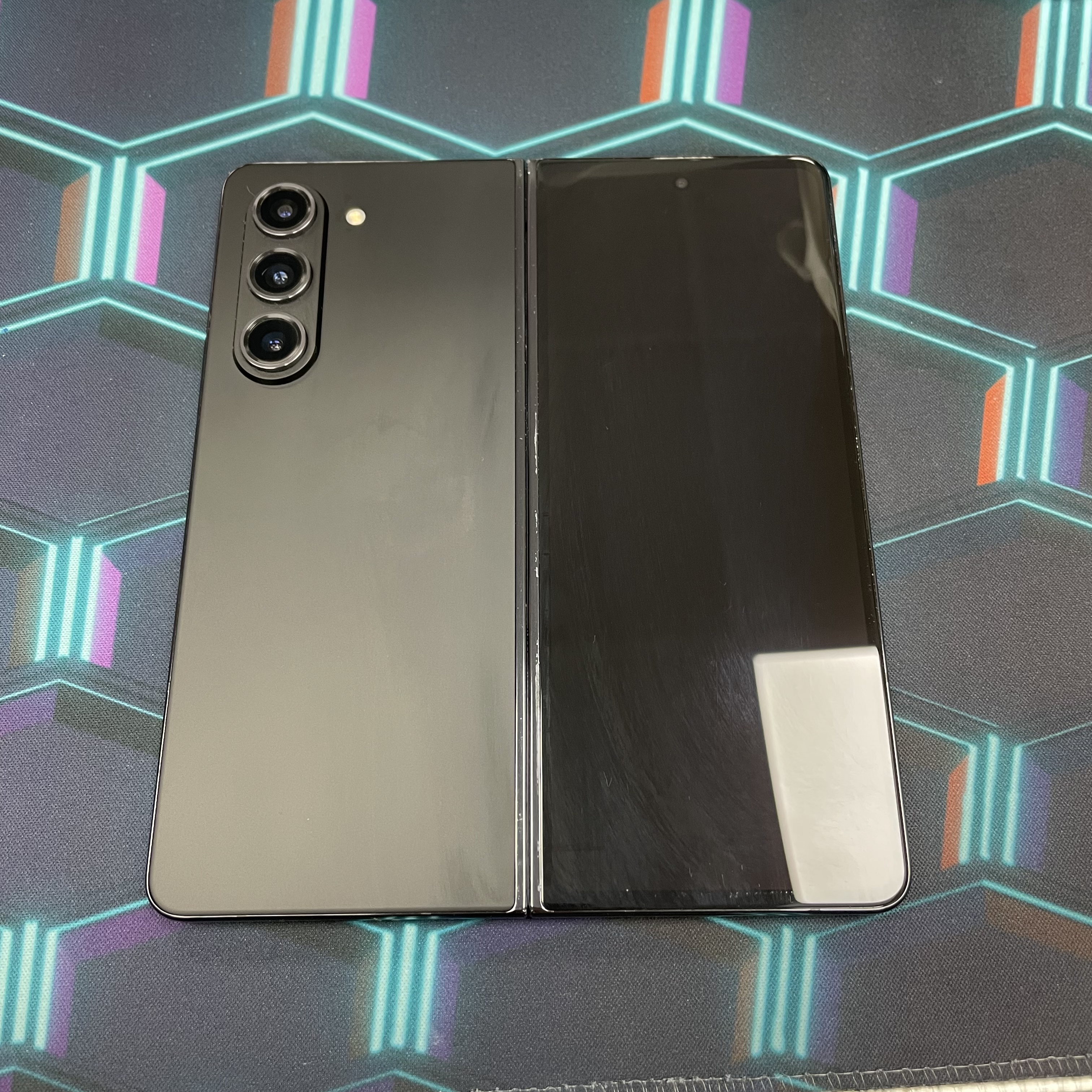 *5813B Galaxy Z Fold 5 勁靚機 12+256GB 黑色 black