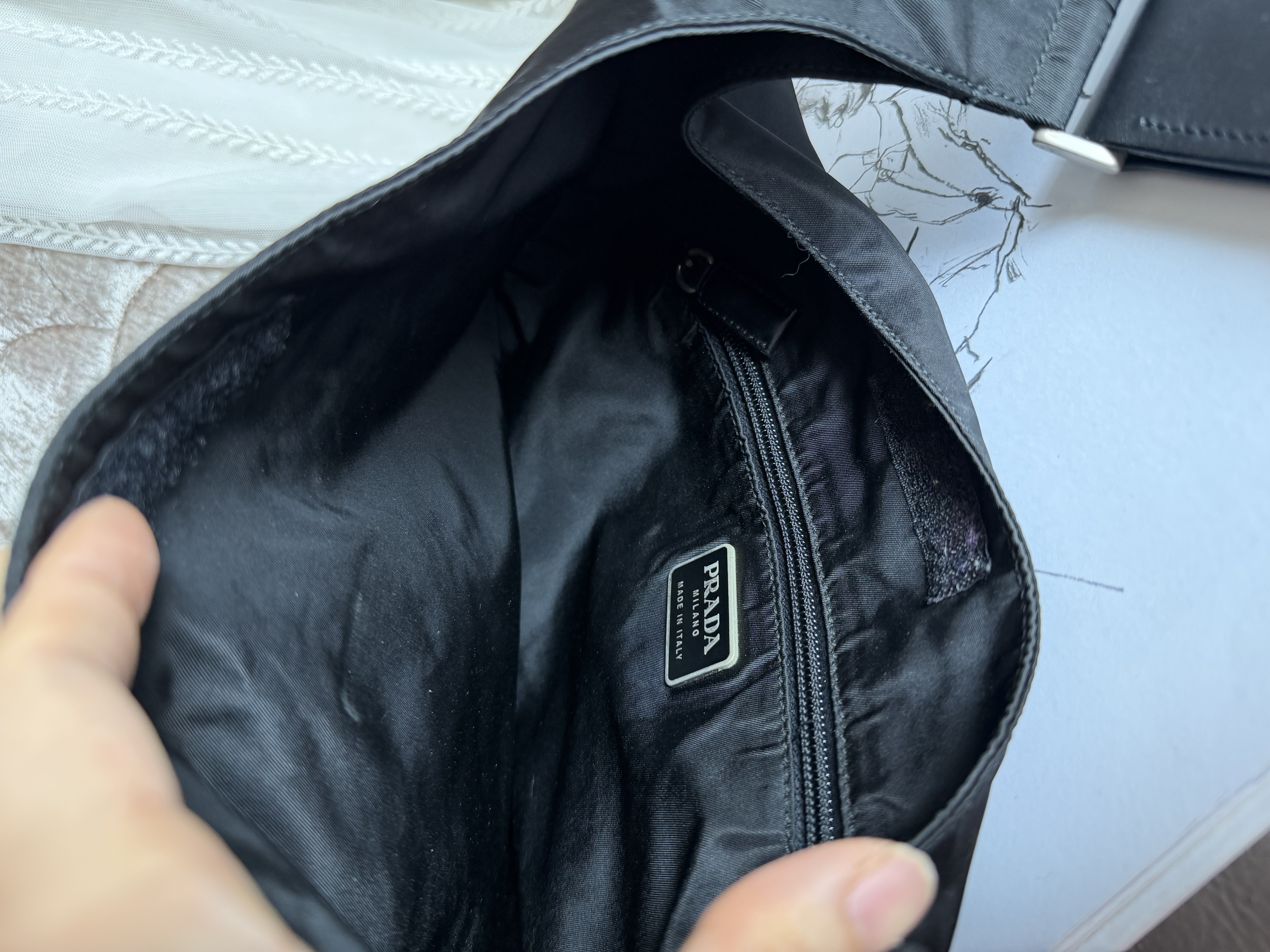 prada black黑色 nylon crossbody bag 