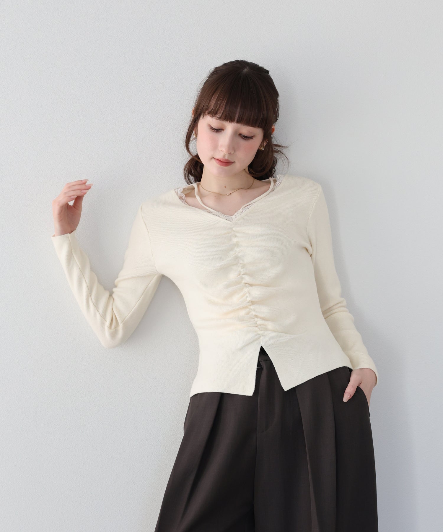 <JP> 蕾絲 v 領雙肩帶褶皺 Knit * 3色入 <預購>