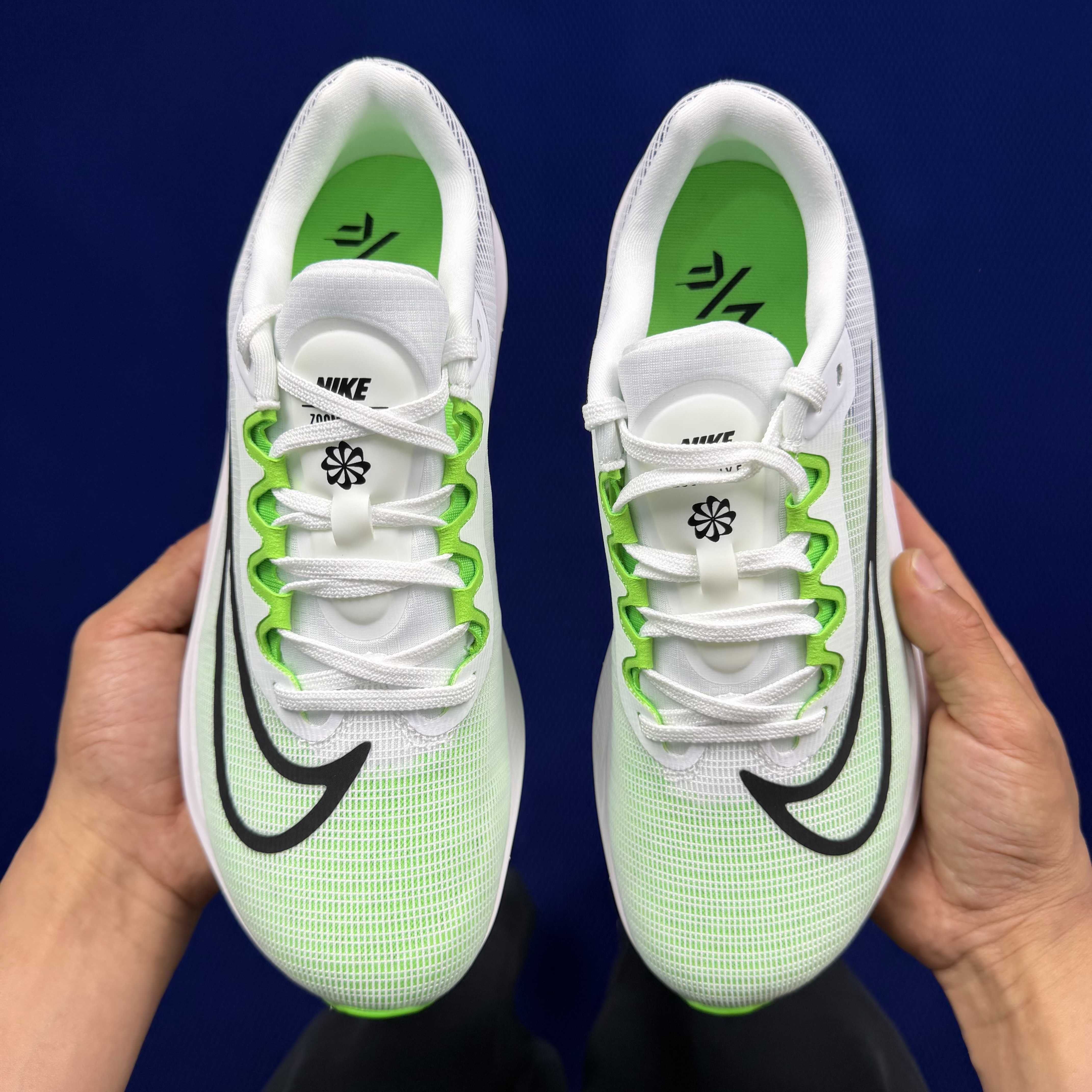 Nike Zoom Fly 5 DM8968-101