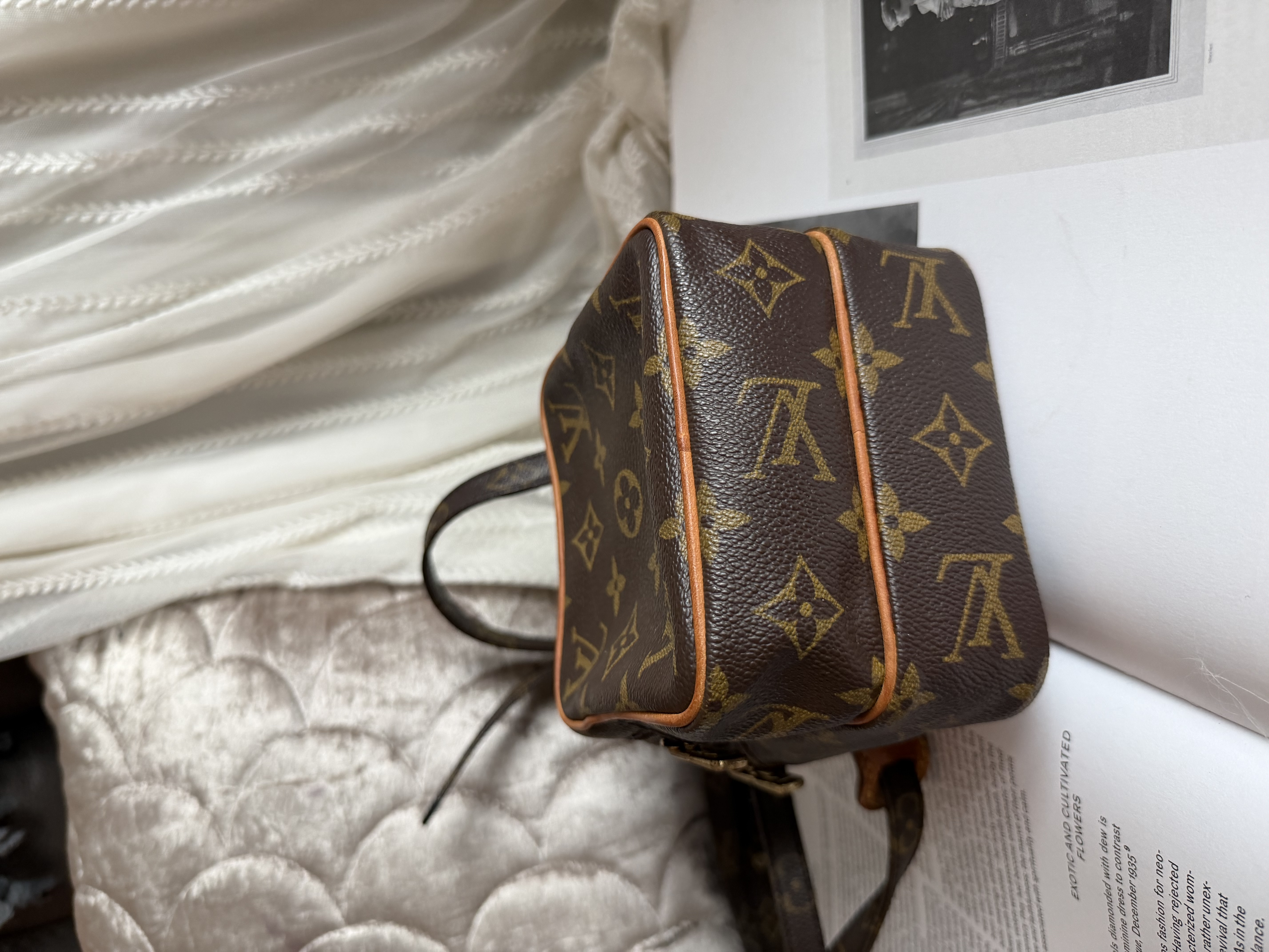 vintage louis vuitton amazon camera bag 