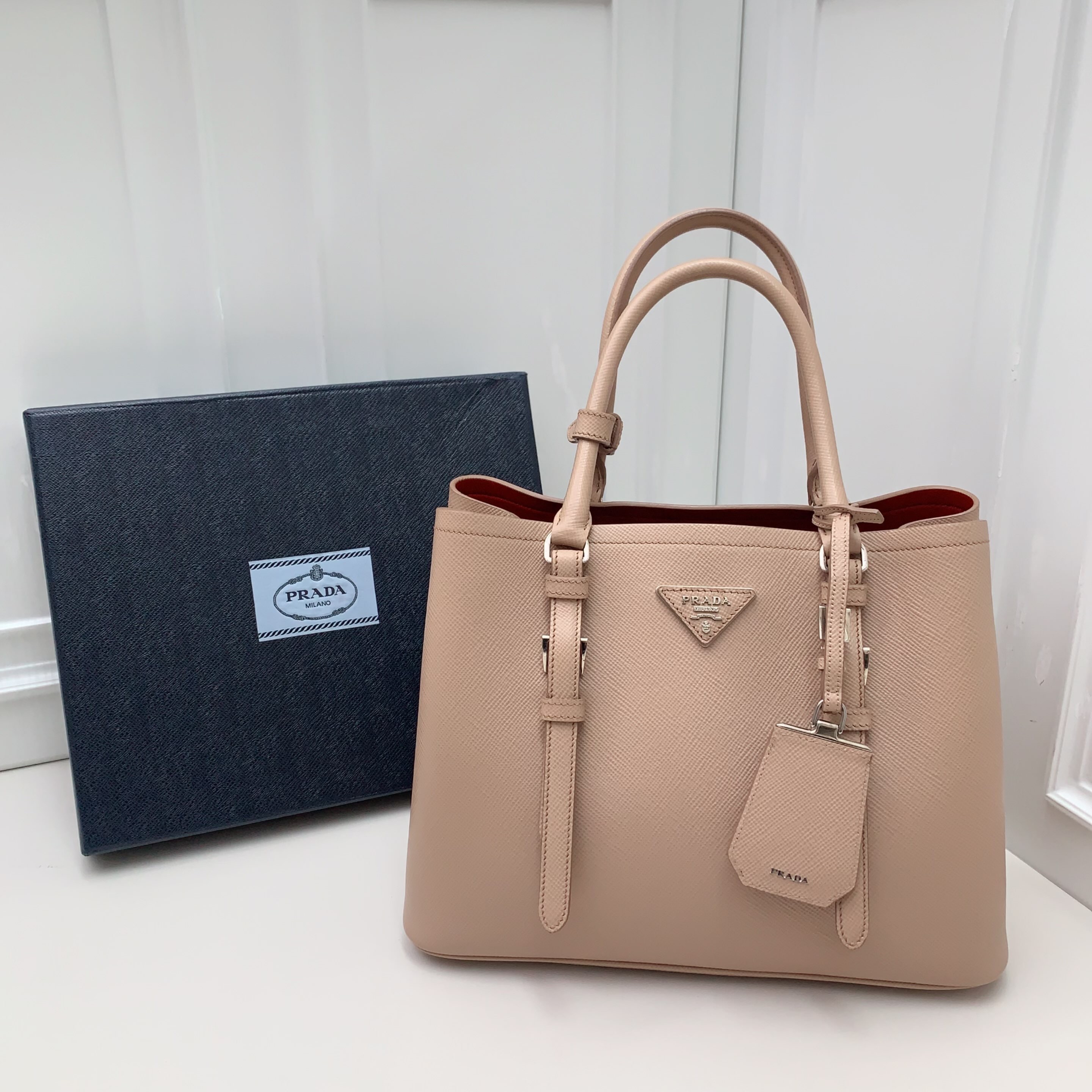 【預訂貨品】PRADA 淡粉色殺手包