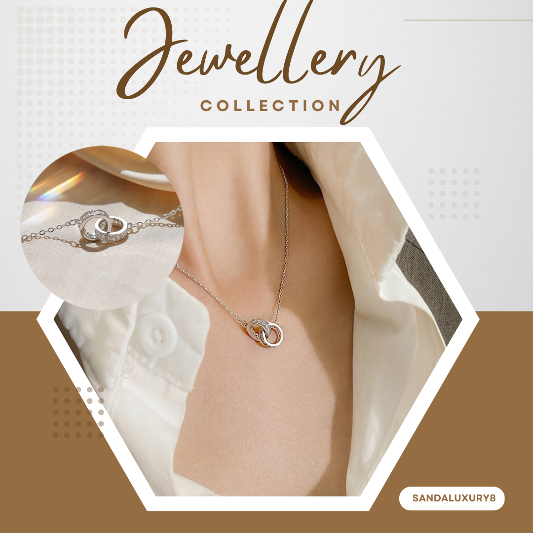 Elegant Interlocking Circles Necklace with Cubic Zirconia Stones  