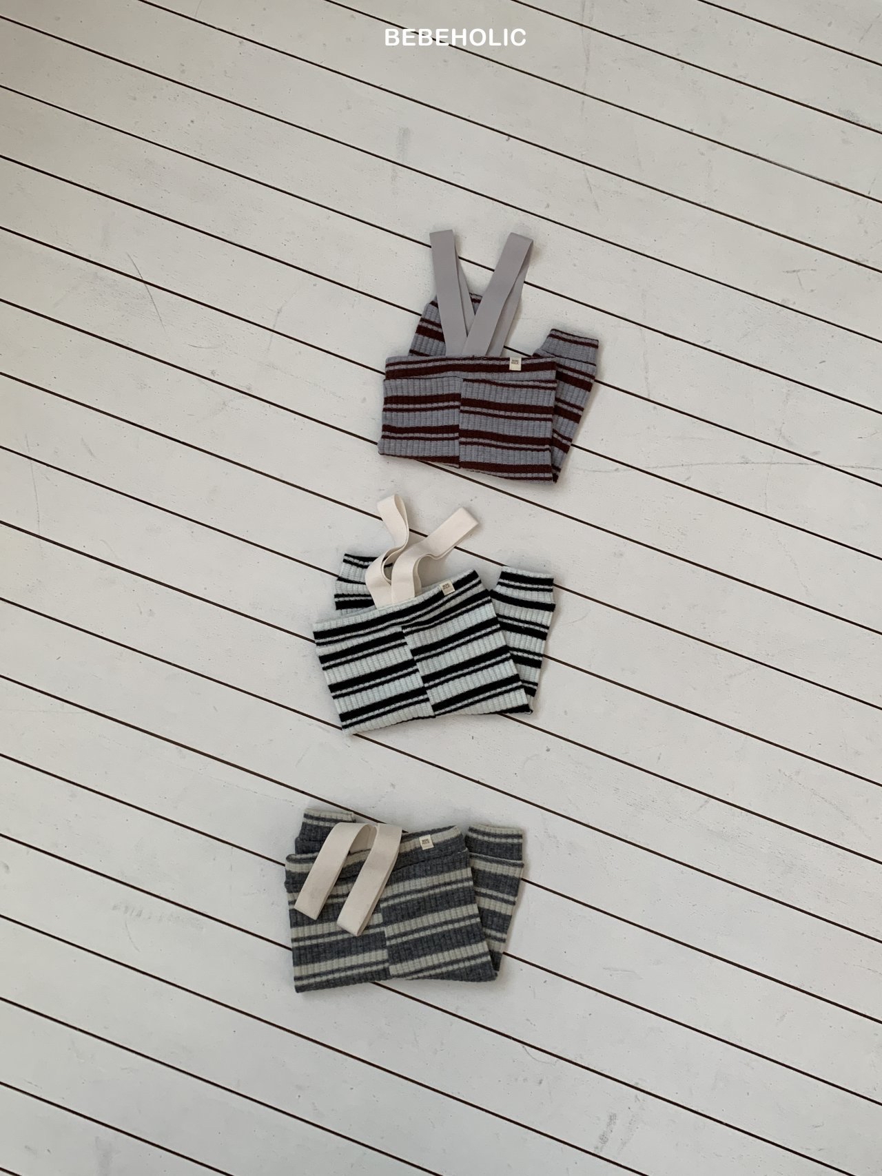 🌸預訂 韓國直送🌸🇰🇷BEBEHOLIC三色撞色條紋吊帶褲