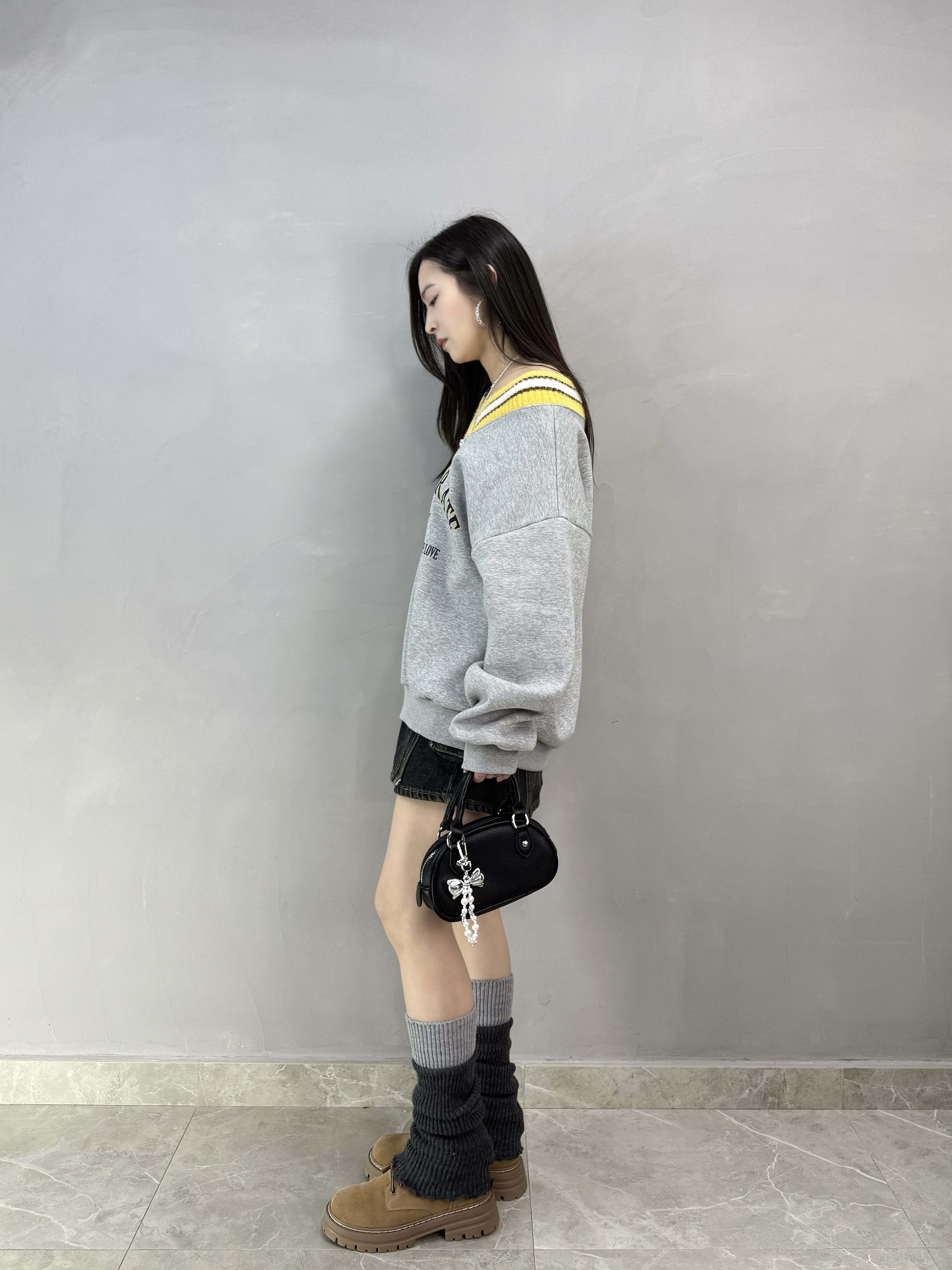 E65 拼針織V領兩著衛衣