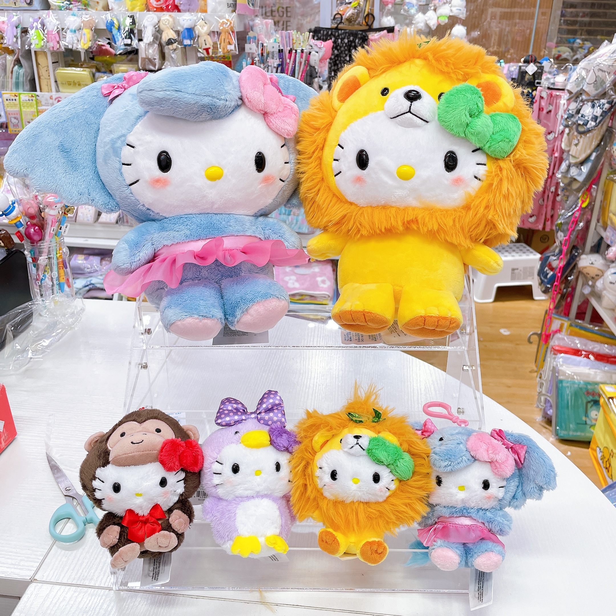 原裝行貨Sanrio Hello Kitty 扮不同動物系列公仔/公仔掛飾