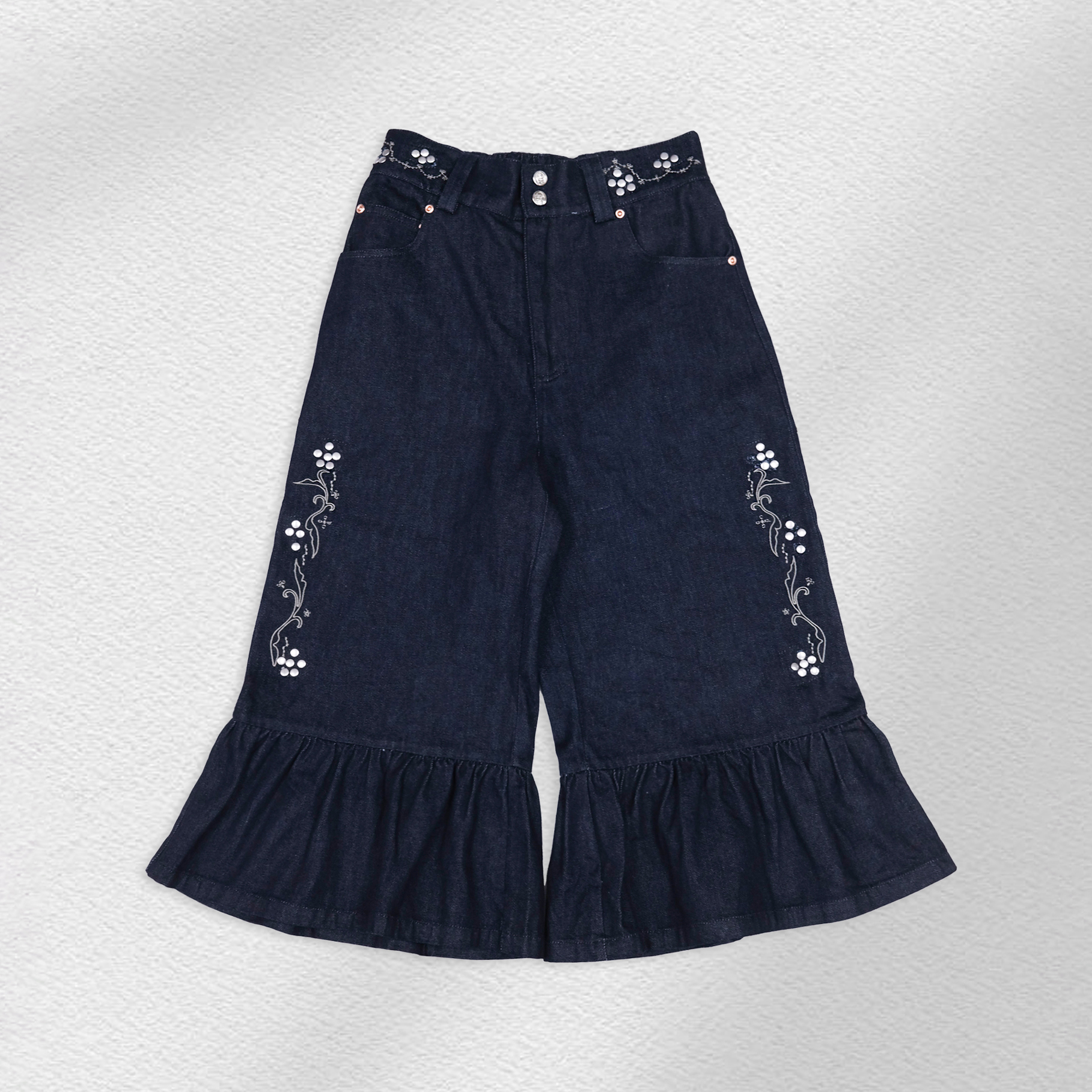 #4040 (PRE-ORDER)