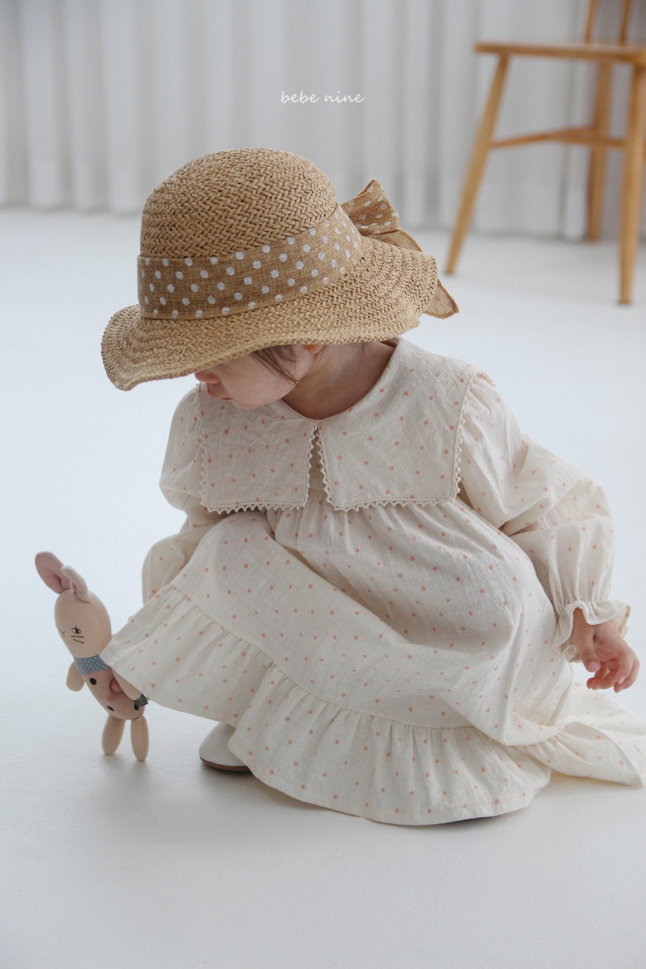 🌸預訂 韓國直送🌸🇰🇷Bebenine兩色方領波點荷葉邊長袖連身裙